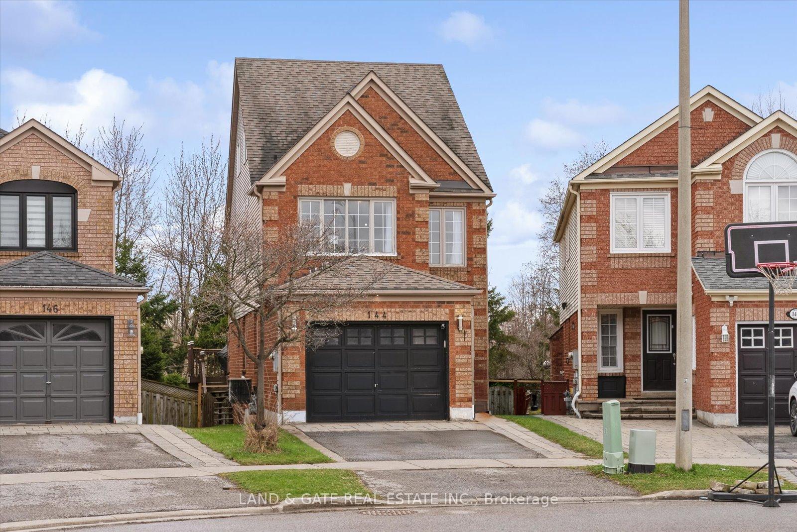 Photo 2 of 144 Smales Drive, Ajax, Central — HOMEH