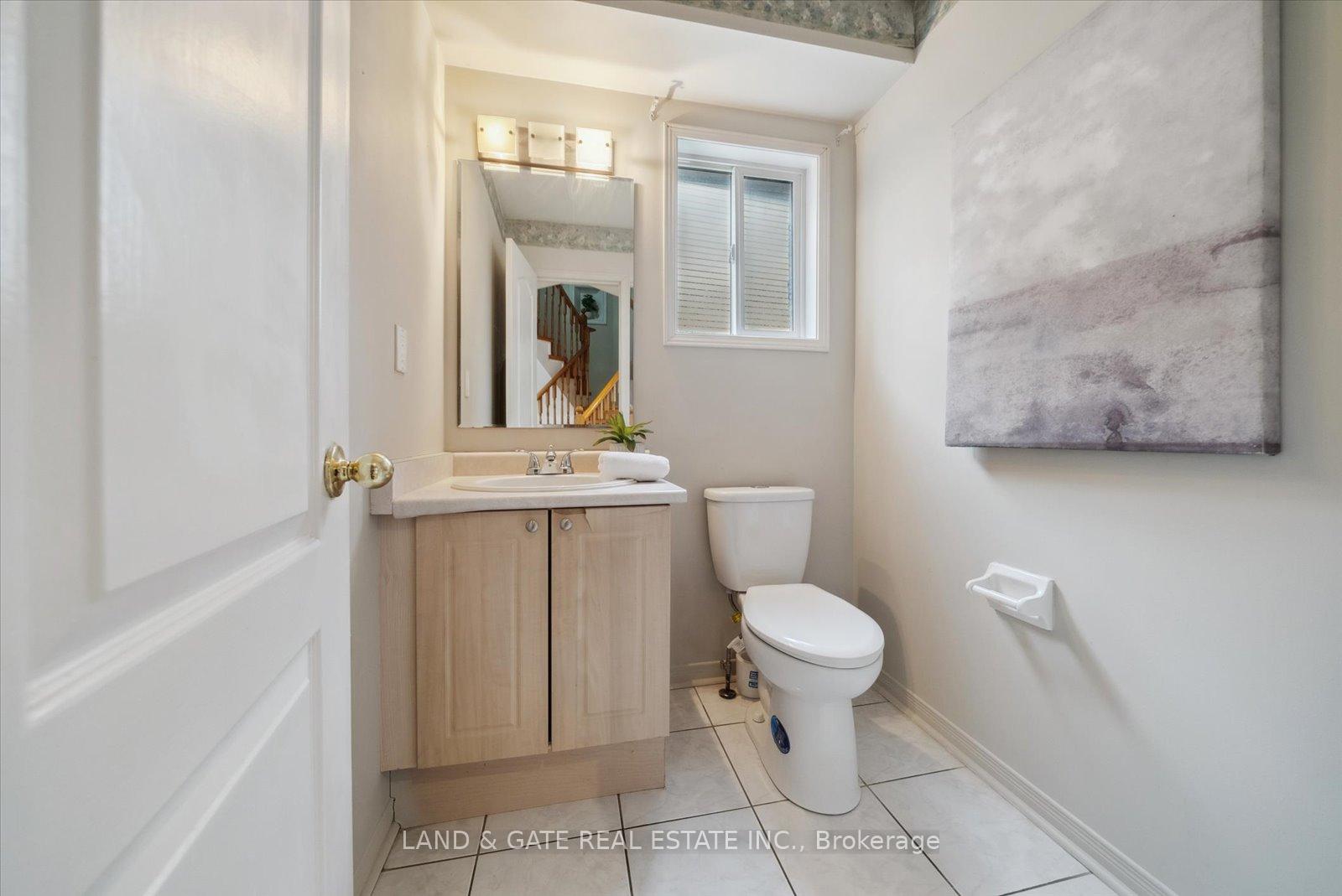 Photo 14 of 144 Smales Drive, Ajax, Central — HOMEH