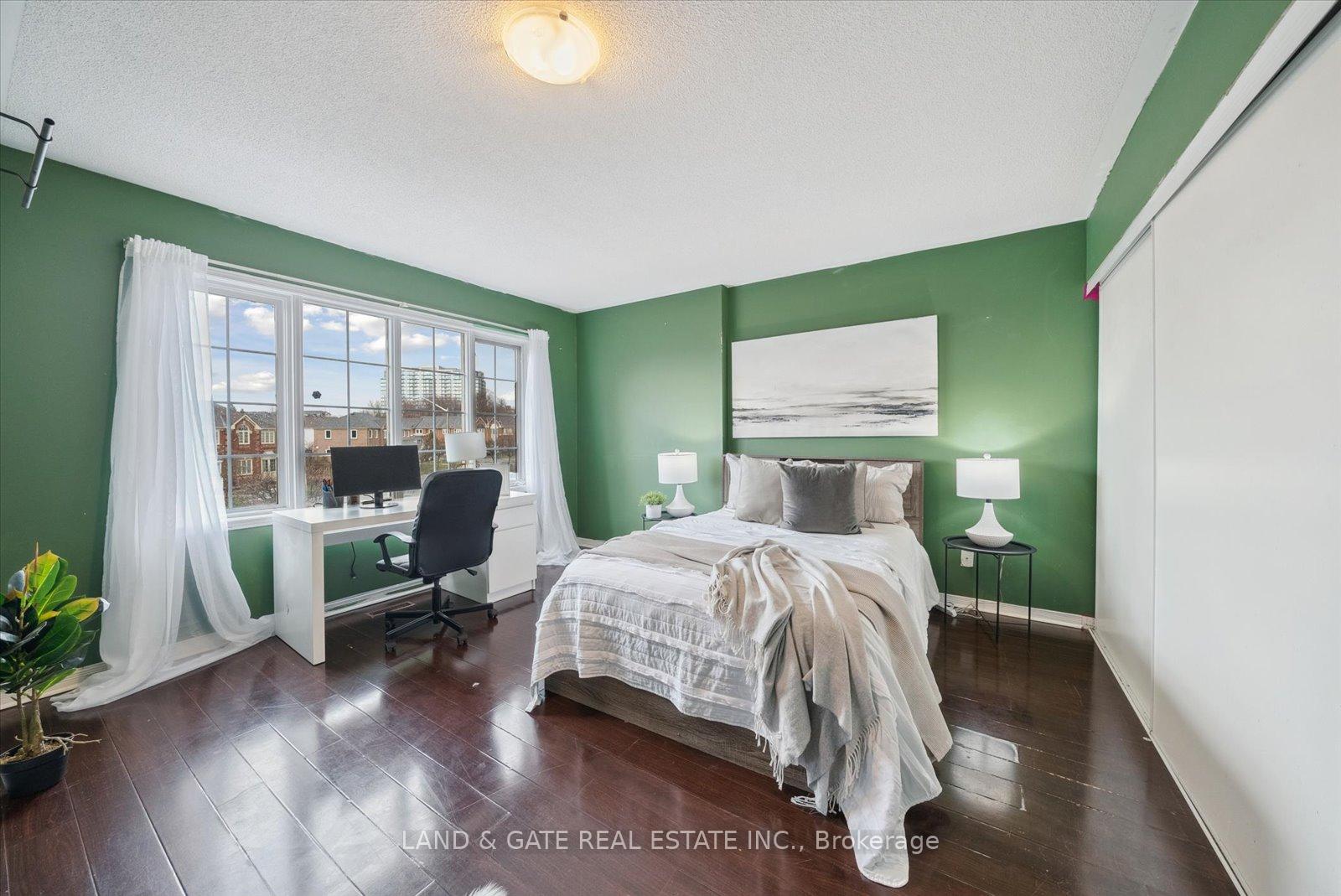 Photo 21 of 144 Smales Drive, Ajax, Central — HOMEH
