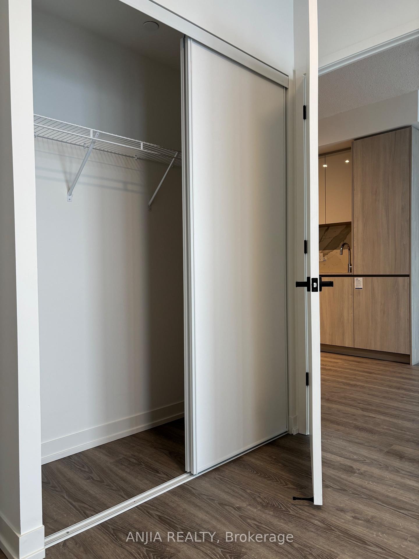 Photo 19 of Unit 4507, 8 Interchange Way, Vaughan, Vaughan Corporate Centre — HOMEH