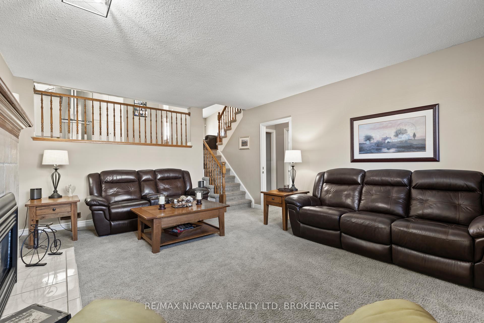 Photo 24 of 11 Cheritan Court, St. Catharines, Port Dalhousie — HOMEH
