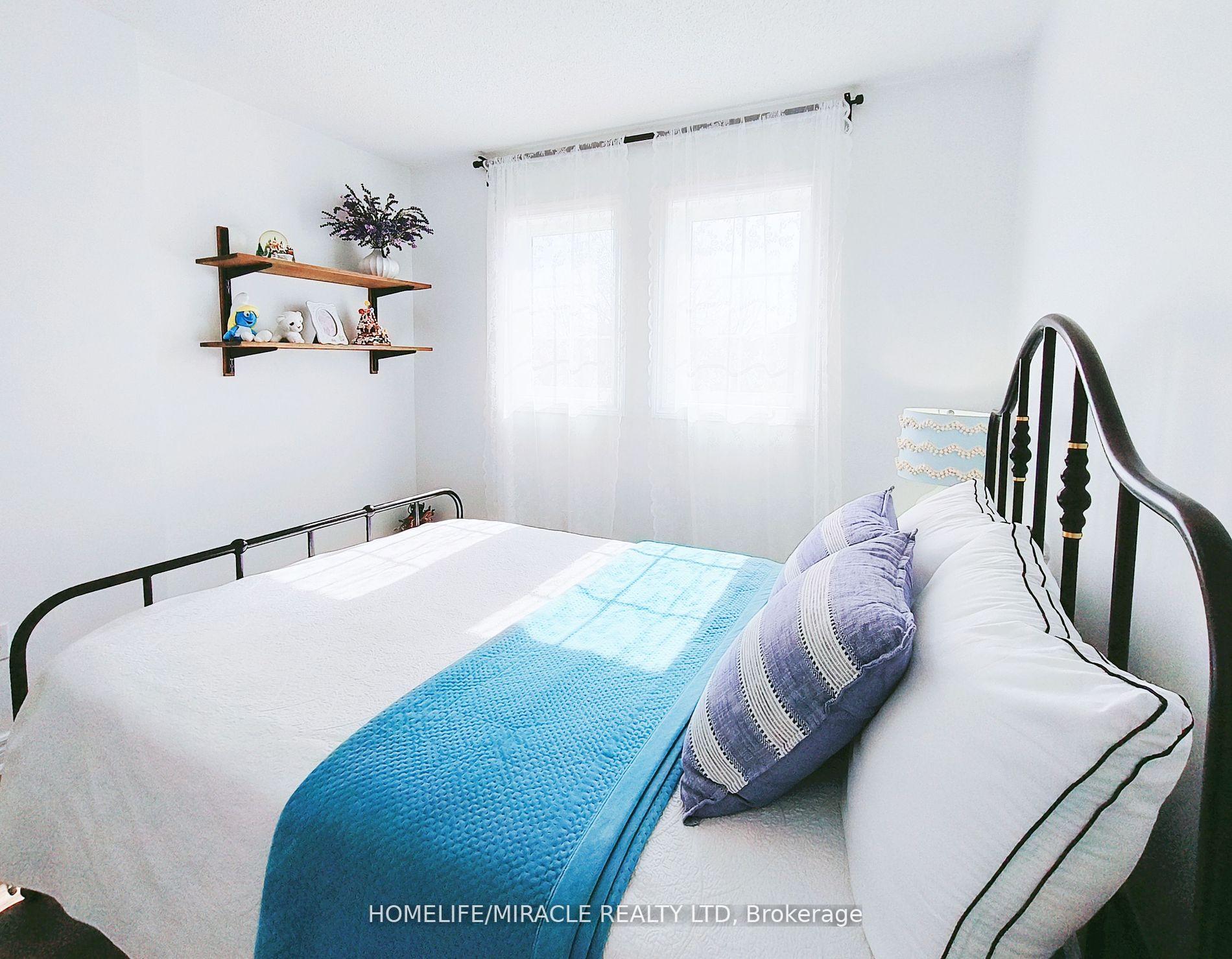 Photo 17 of 11 Twin Pines Crescent, Brampton, Northwest Sandalwood Parkway — HOMEH