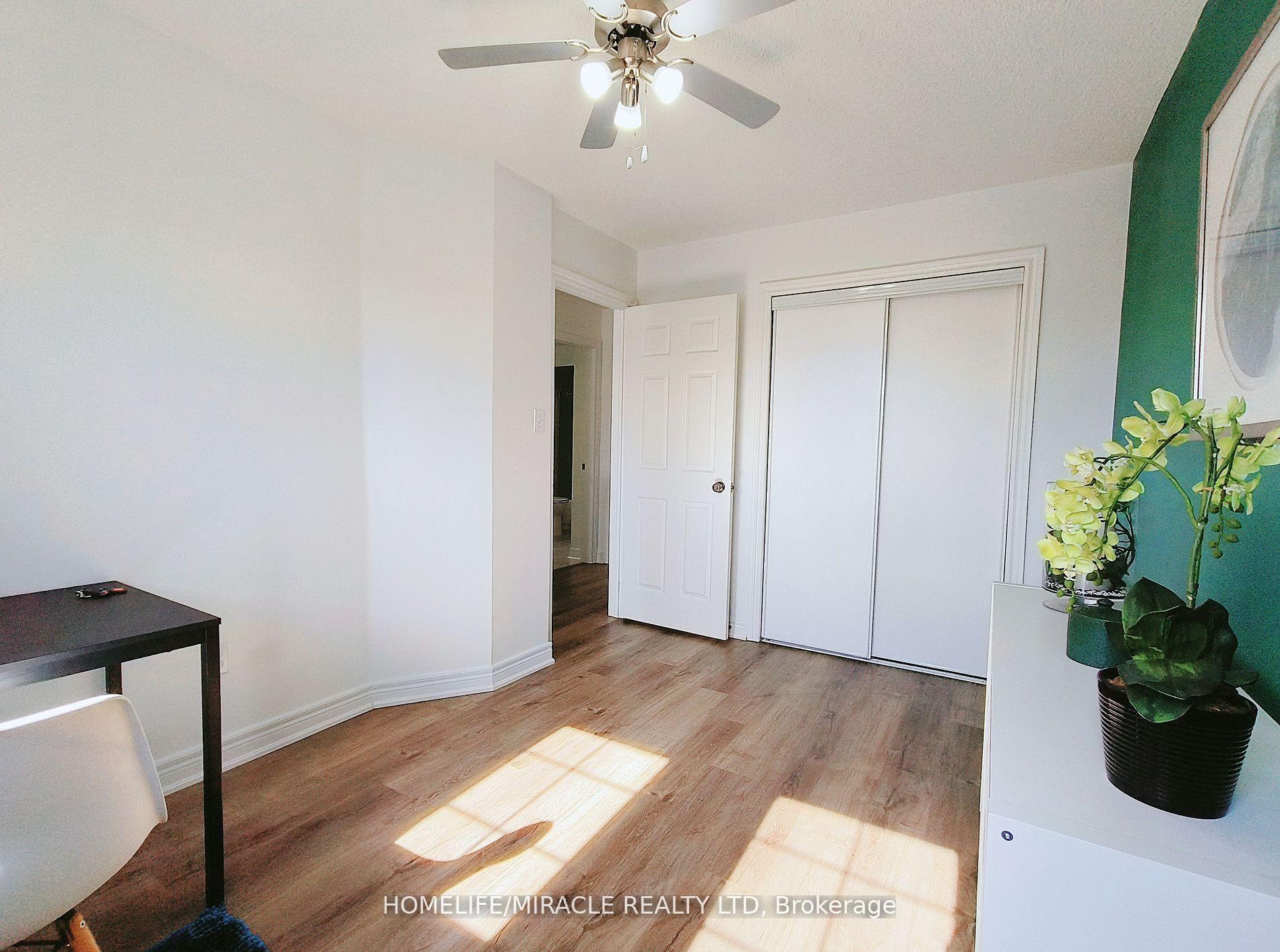 Photo 19 of 11 Twin Pines Crescent, Brampton, Northwest Sandalwood Parkway — HOMEH