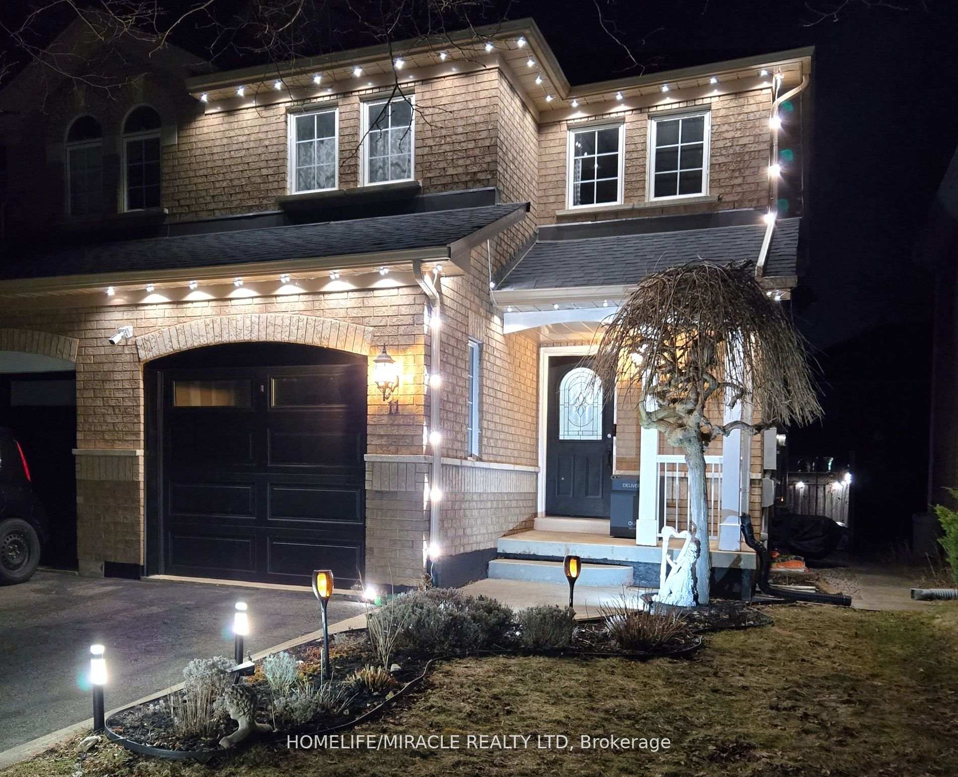 Photo 28 of 11 Twin Pines Crescent, Brampton, Northwest Sandalwood Parkway — HOMEH