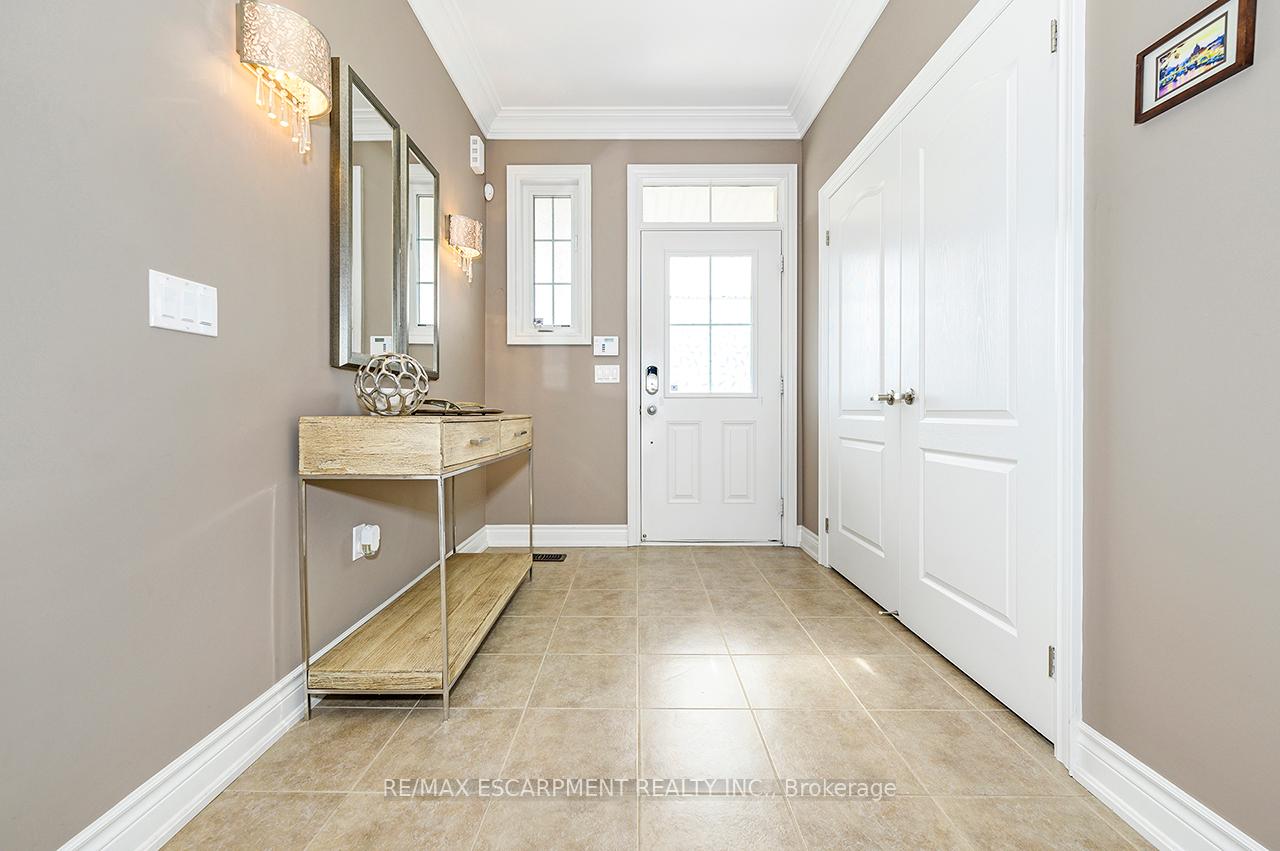 Photo 8 of 90 Waterville Way, Caledon, Rural Caledon — HOMEH