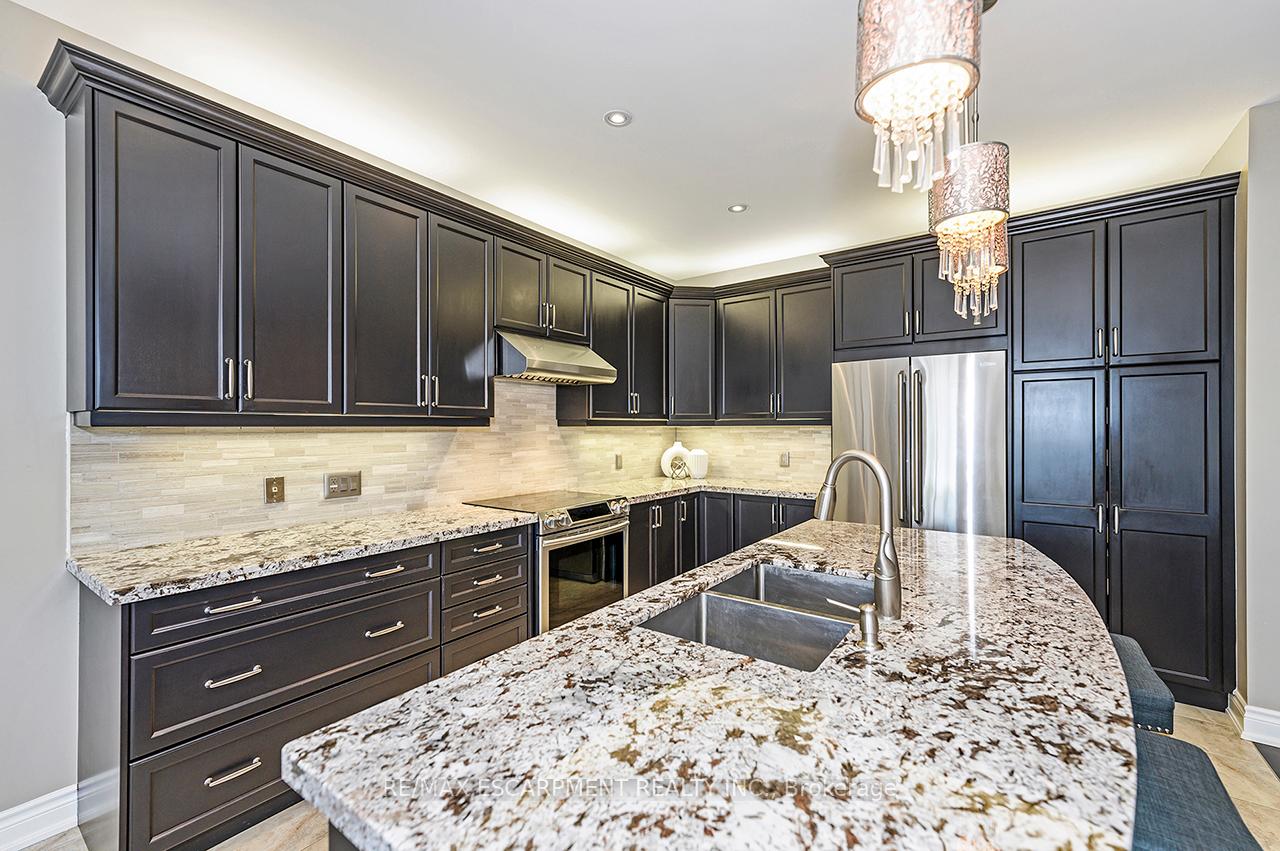 Photo 13 of 90 Waterville Way, Caledon, Rural Caledon — HOMEH