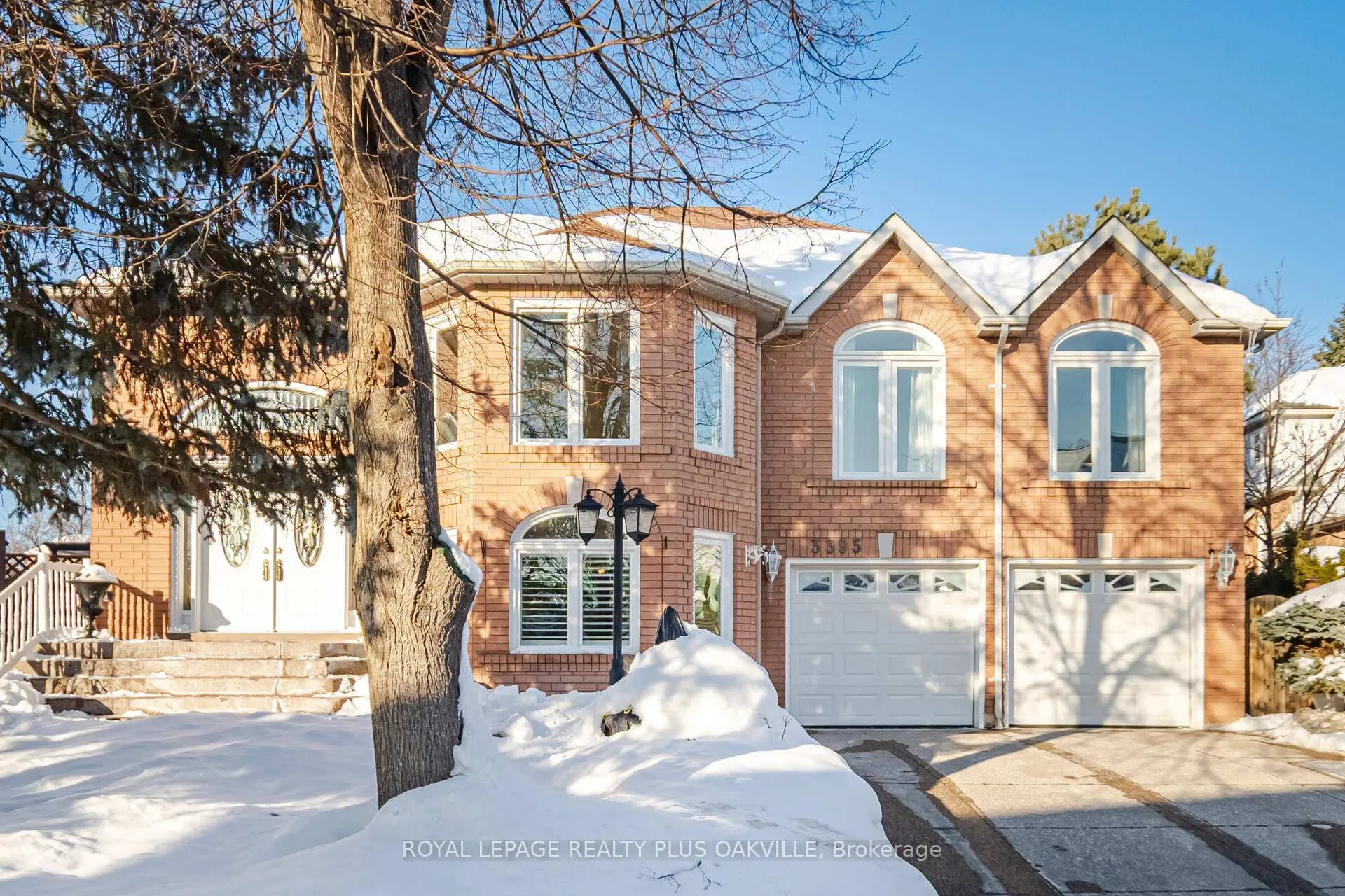 Front of 3395 Trelawny Circle