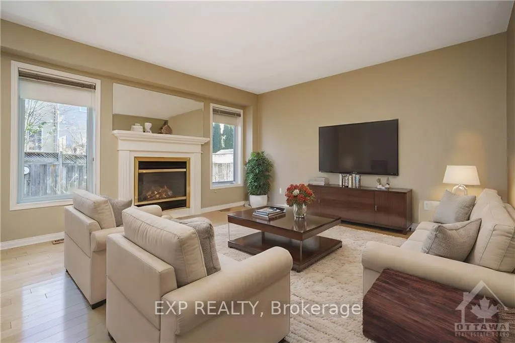 Photo 7 of 112 Grovemont Drive, Ottawa, Barrhaven - Strandherd — HOMEH