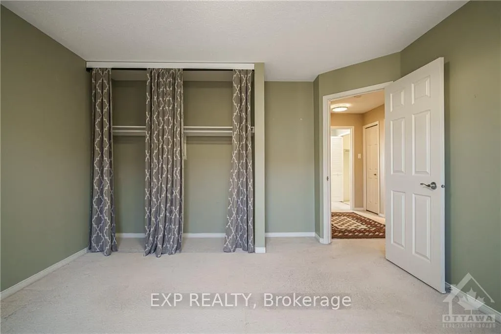 Photo 17 of 112 Grovemont Drive, Ottawa, Barrhaven - Strandherd — HOMEH