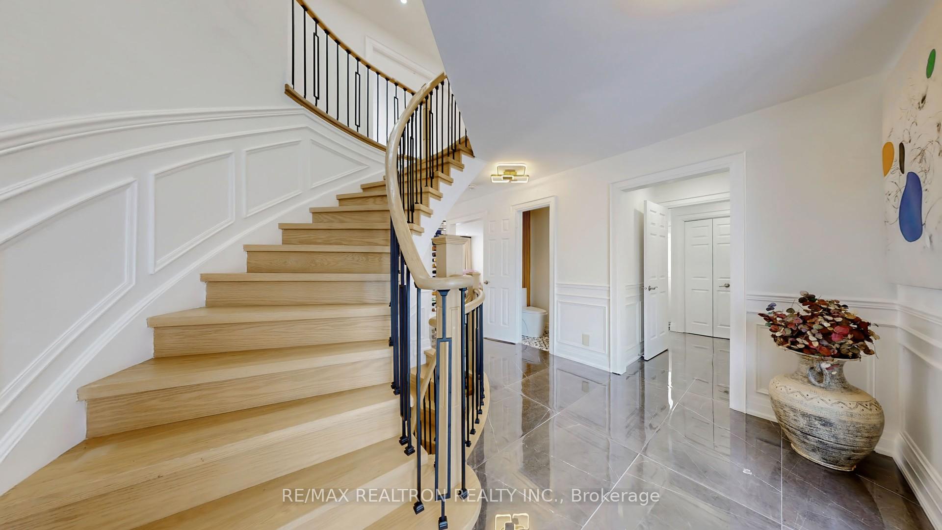 Photo 21 of 7 Underhill Crescent, Aurora, Aurora Highlands — HOMEH