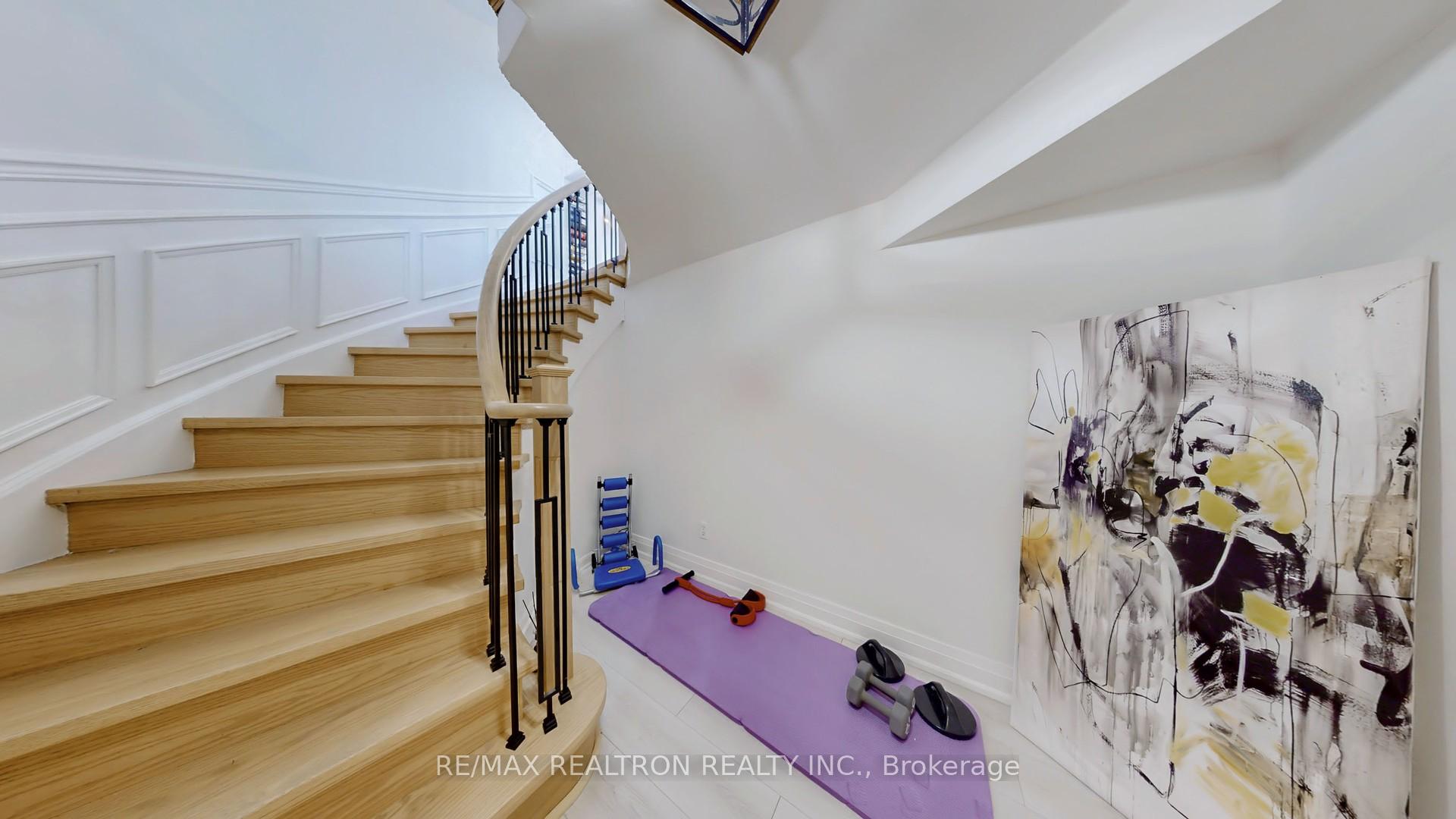 Photo 35 of 7 Underhill Crescent, Aurora, Aurora Highlands — HOMEH