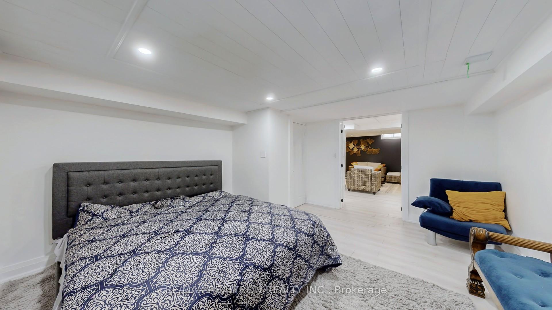 Photo 43 of 7 Underhill Crescent, Aurora, Aurora Highlands — HOMEH