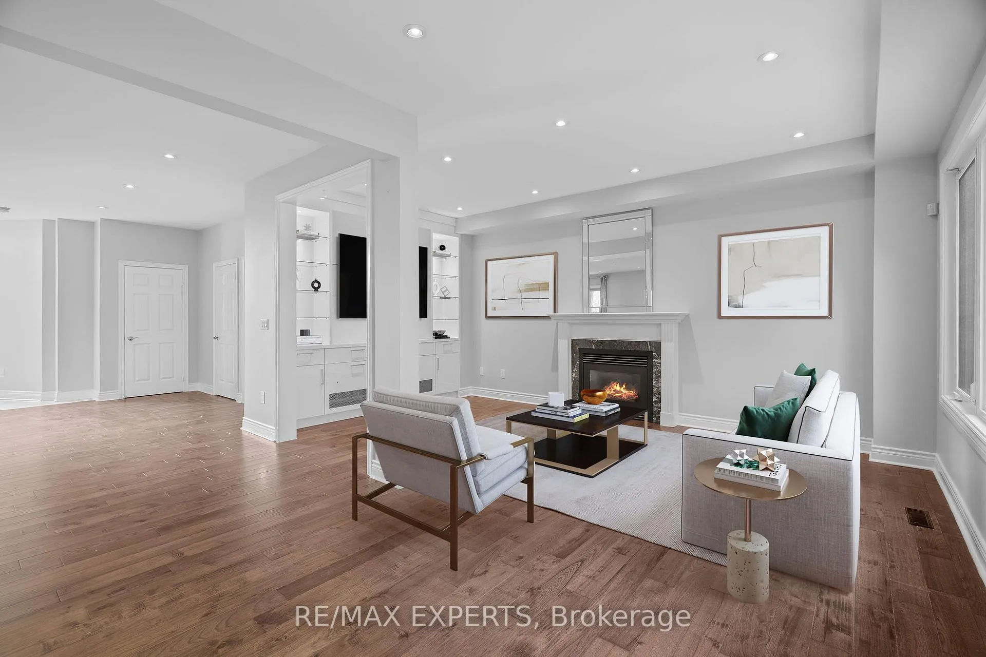 Photo 16 of 39 Michelle Drive, Vaughan, East Woodbridge — HOMEH