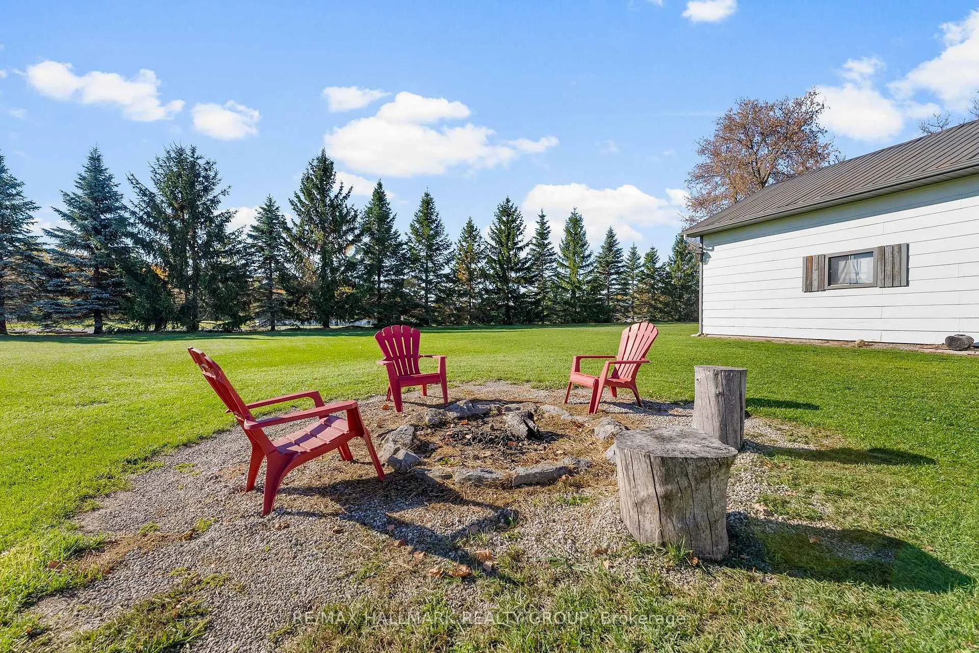 Photo 13 of 1456 Meadow Drive, Ottawa, Greely — HOMEH