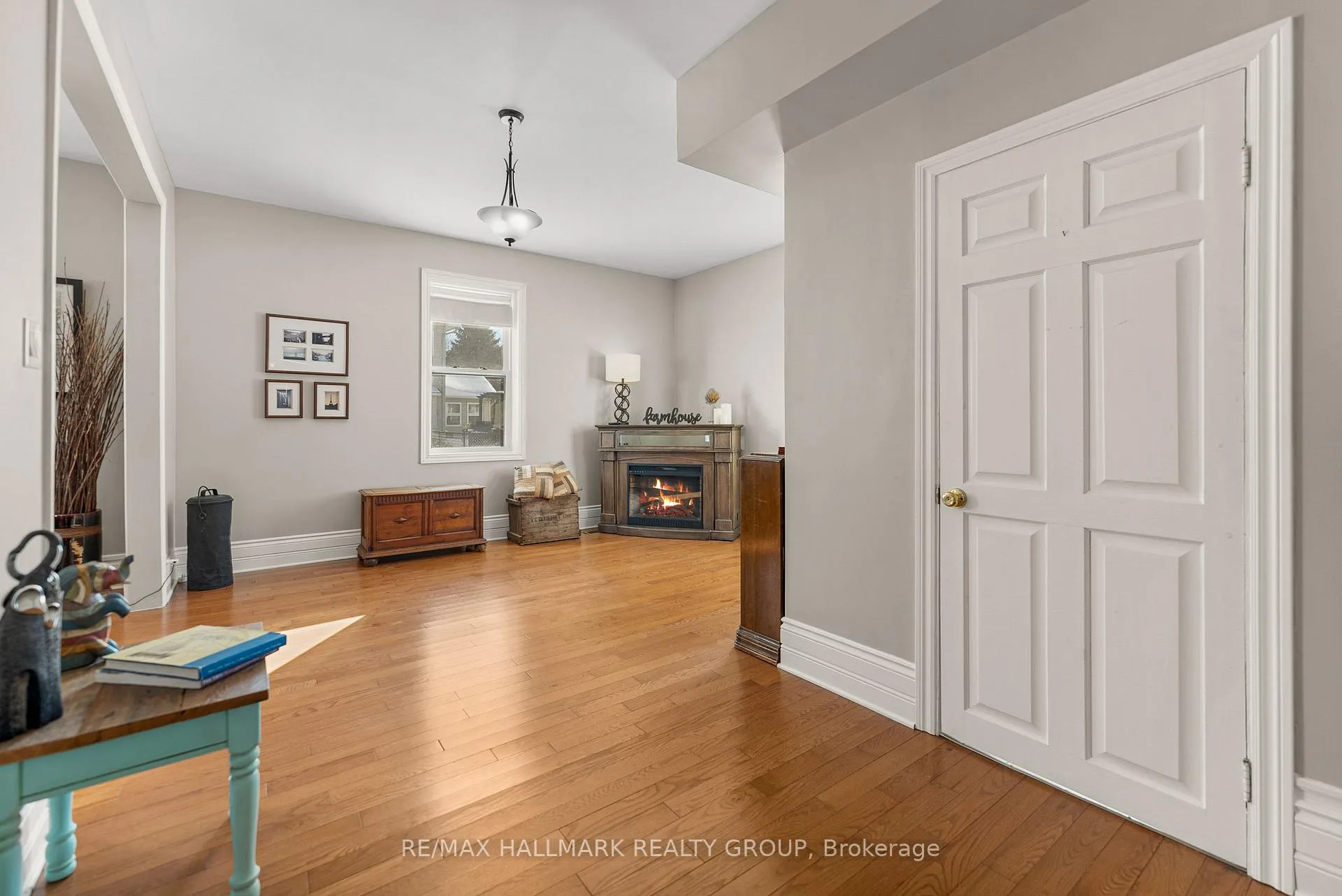 Photo 20 of 1456 Meadow Drive, Ottawa, Greely — HOMEH