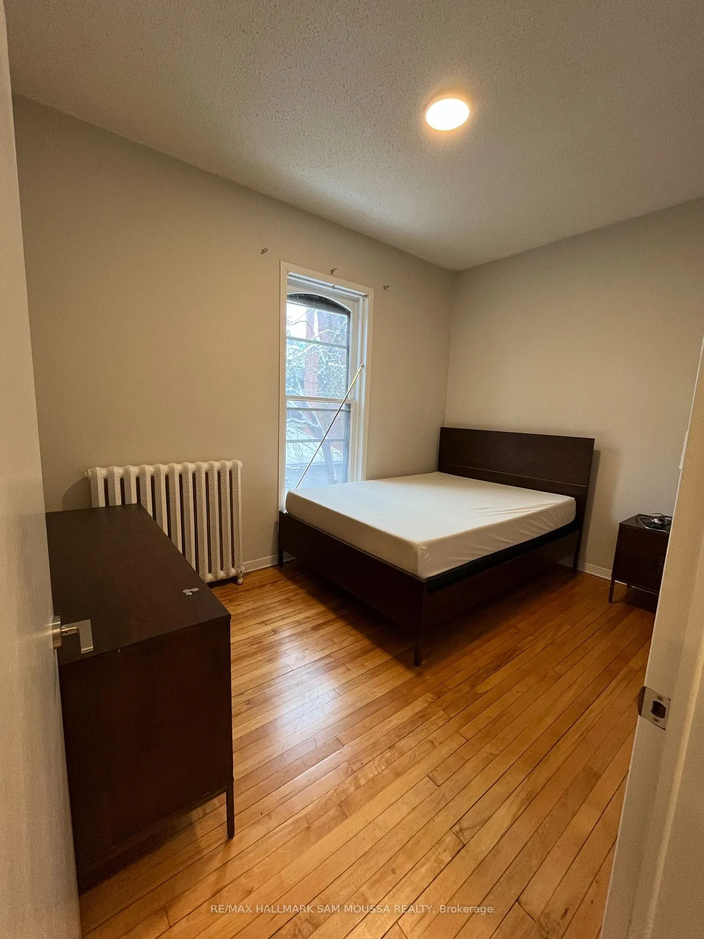 Photo 8 of Unit 6, 232 Cooper Street, Ottawa, Ottawa Centre — HOMEH