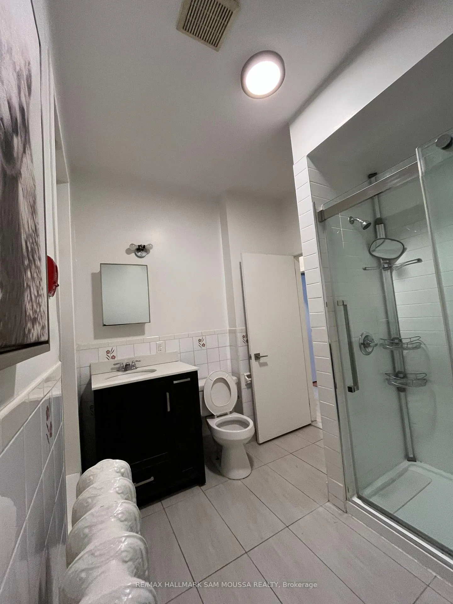Photo 11 of Unit 6, 232 Cooper Street, Ottawa, Ottawa Centre — HOMEH