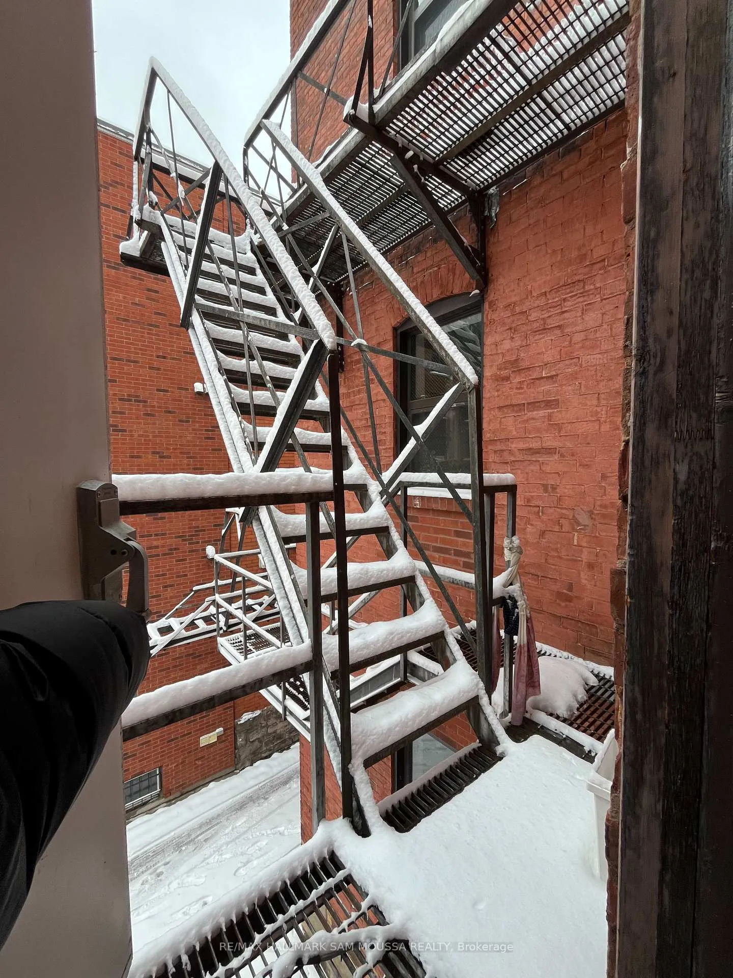 Photo 13 of Unit 6, 232 Cooper Street, Ottawa, Ottawa Centre — HOMEH