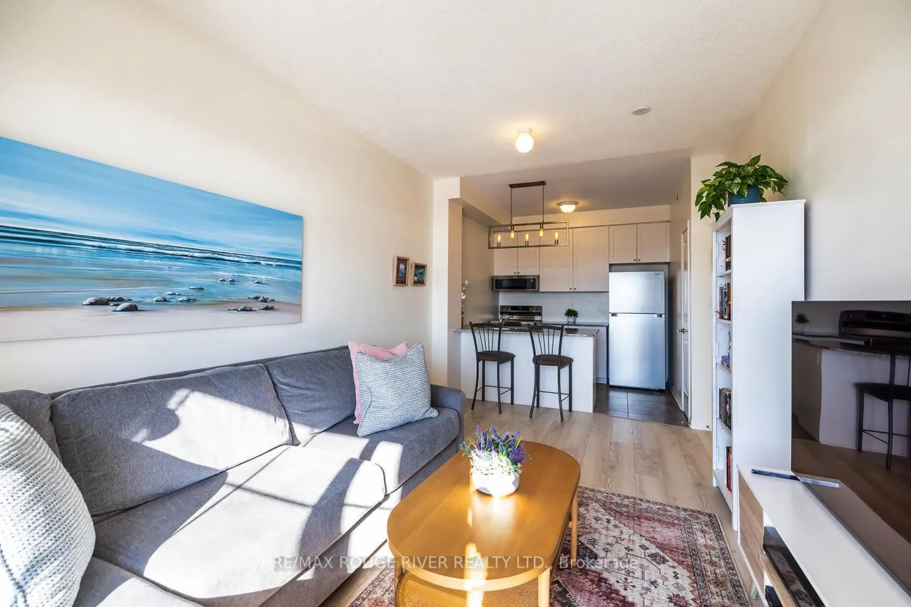 Photo 9 of Unit 322, 84 Aspen Springs Drive, Clarington, Bowmanville — HOMEH