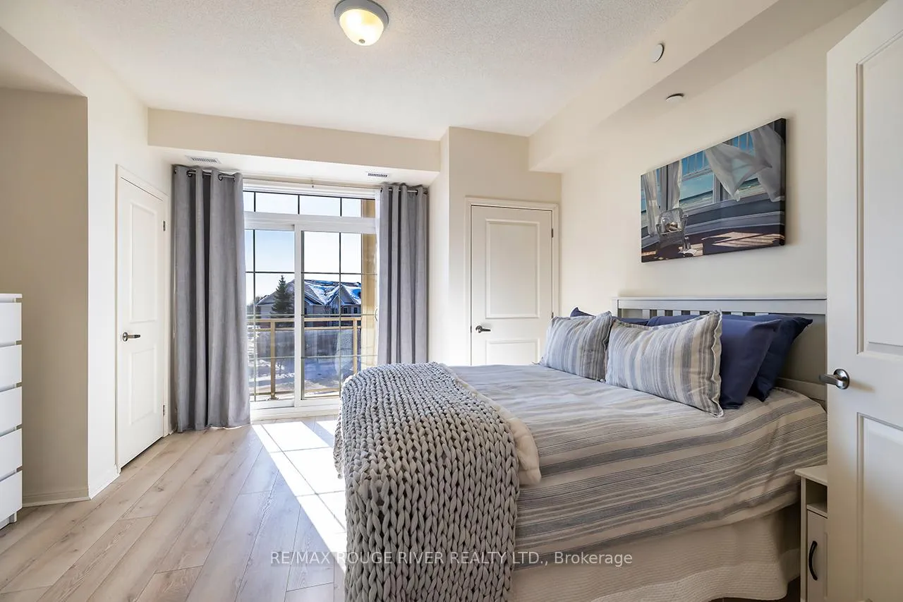Photo 12 of Unit 322, 84 Aspen Springs Drive, Clarington, Bowmanville — HOMEH