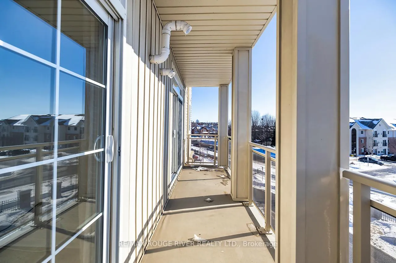 Photo 19 of Unit 322, 84 Aspen Springs Drive, Clarington, Bowmanville — HOMEH