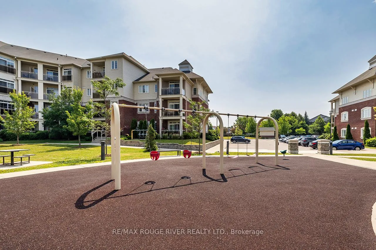 Photo 24 of Unit 322, 84 Aspen Springs Drive, Clarington, Bowmanville — HOMEH
