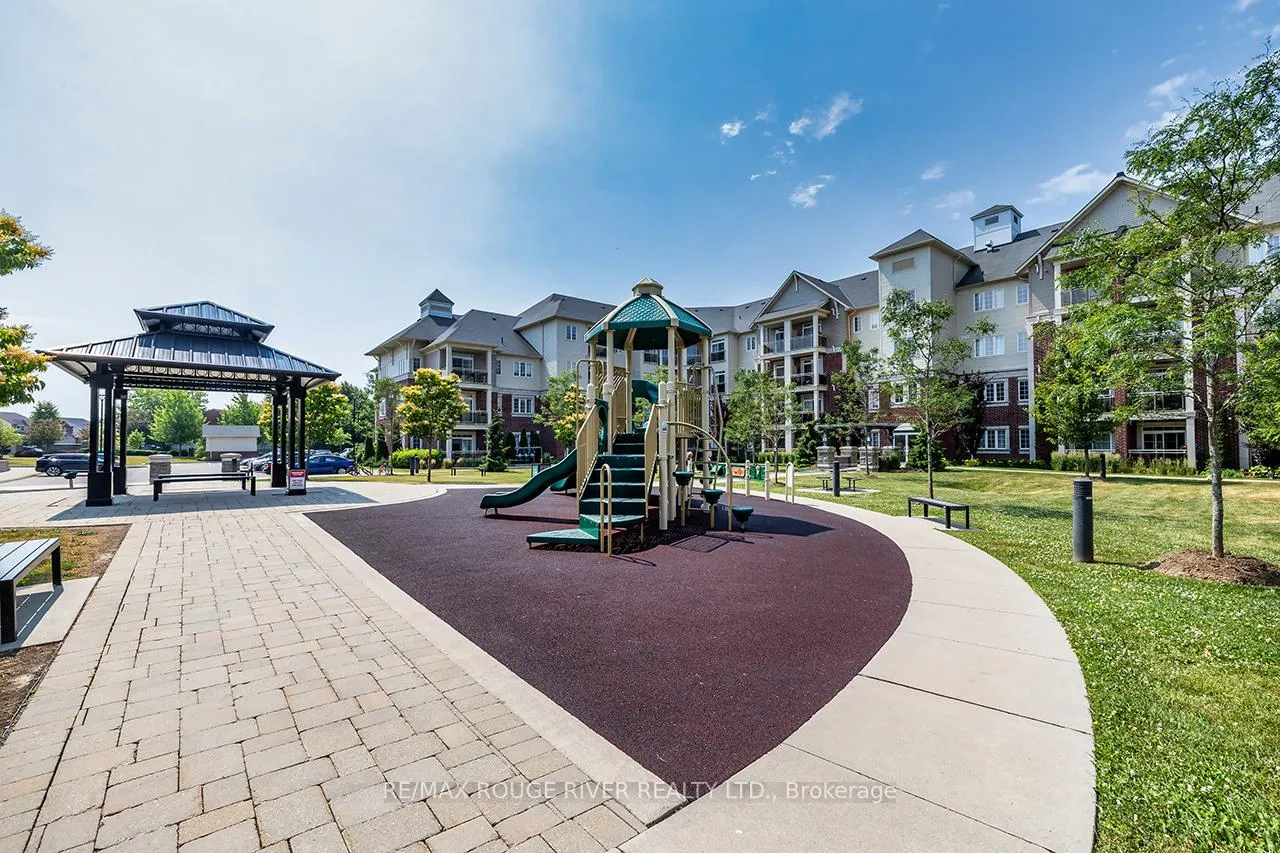 Photo 26 of Unit 322, 84 Aspen Springs Drive, Clarington, Bowmanville — HOMEH