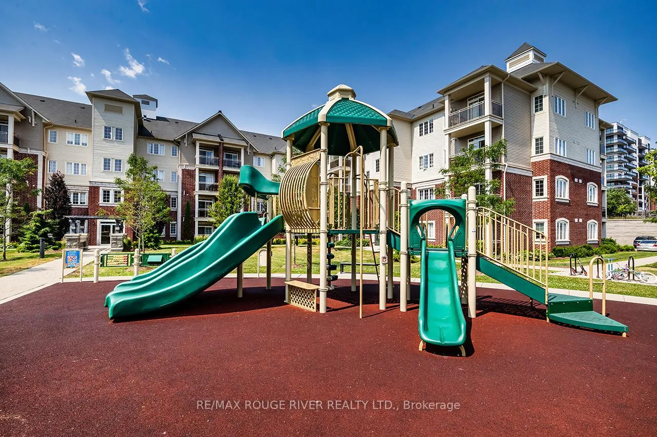 Photo 27 of Unit 322, 84 Aspen Springs Drive, Clarington, Bowmanville — HOMEH