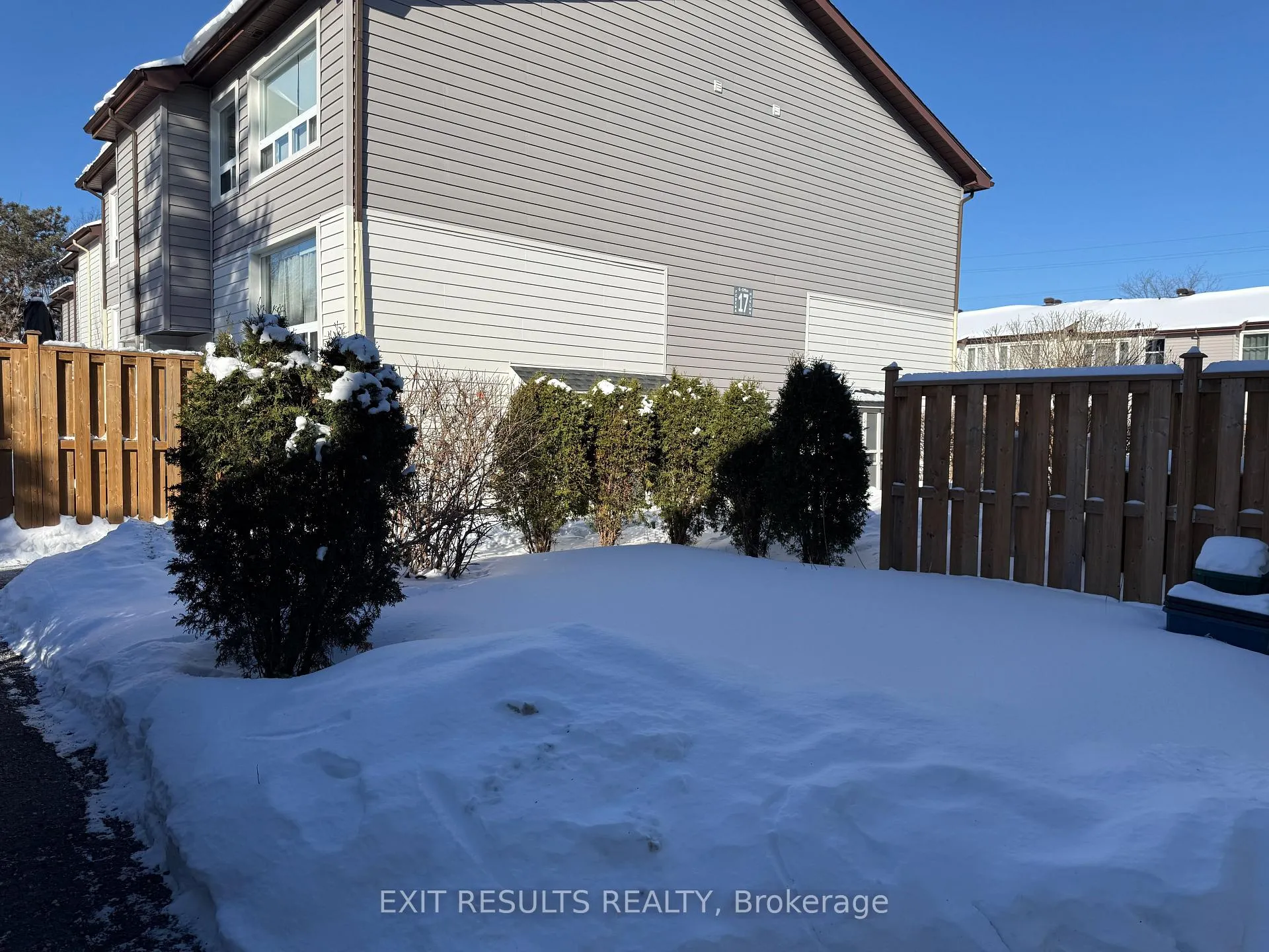 Photo 2 of 25H Banner Road, Ottawa, Sheahan Estates/Trend Village — HOMEH