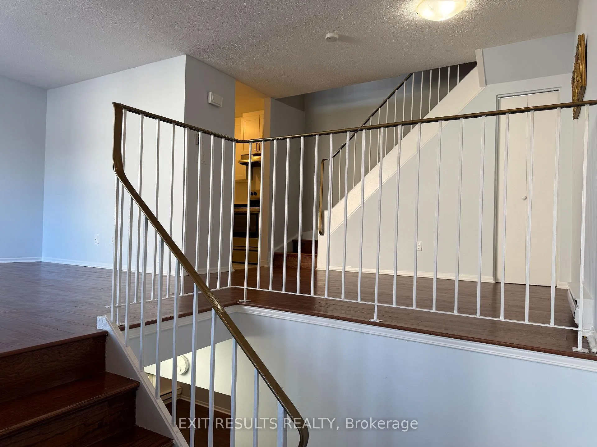 Photo 7 of 25H Banner Road, Ottawa, Sheahan Estates/Trend Village — HOMEH
