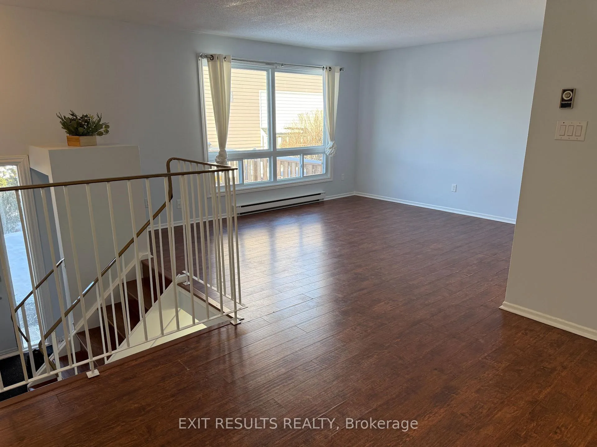 Photo 8 of 25H Banner Road, Ottawa, Sheahan Estates/Trend Village — HOMEH