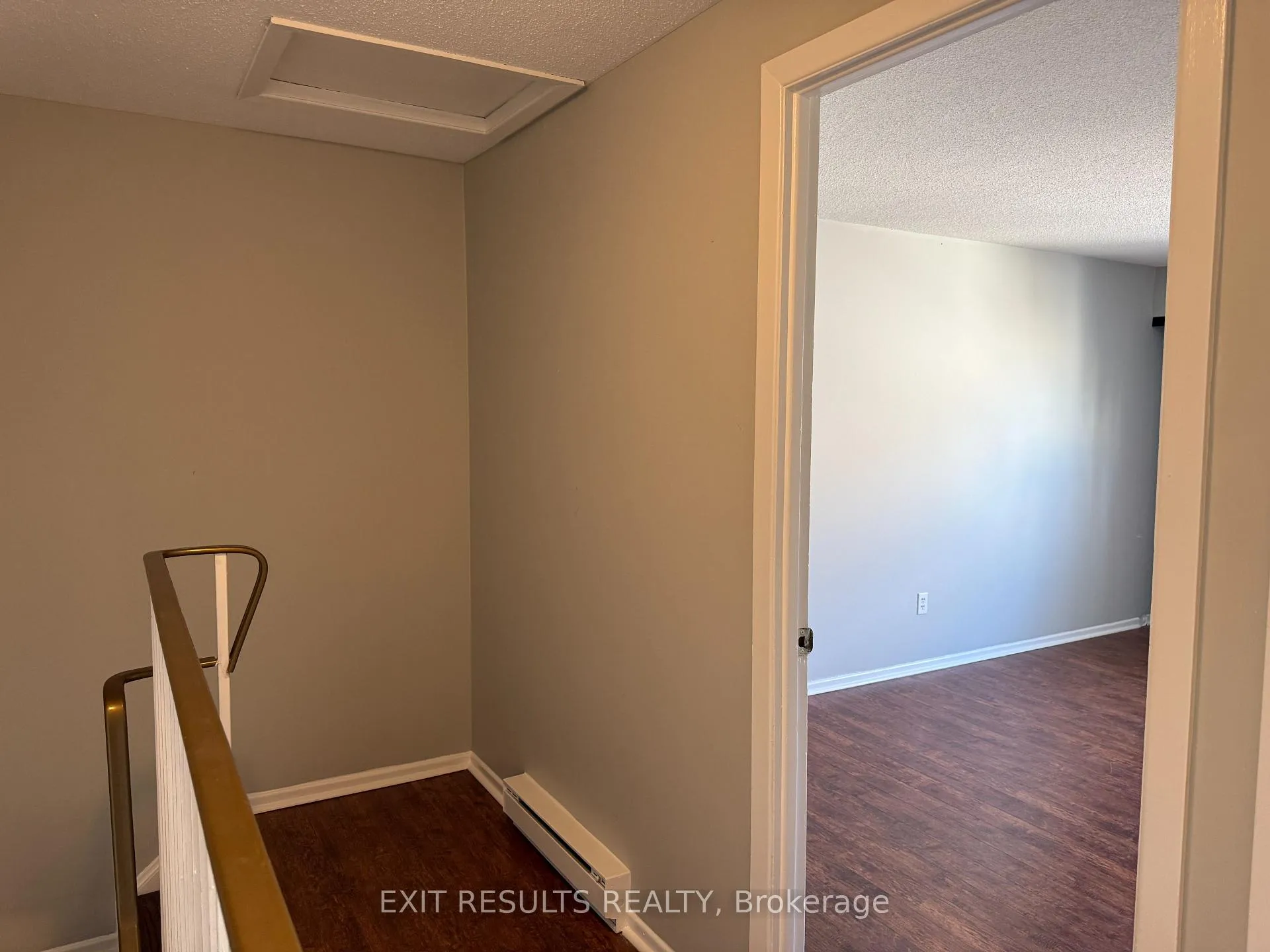Photo 23 of 25H Banner Road, Ottawa, Sheahan Estates/Trend Village — HOMEH