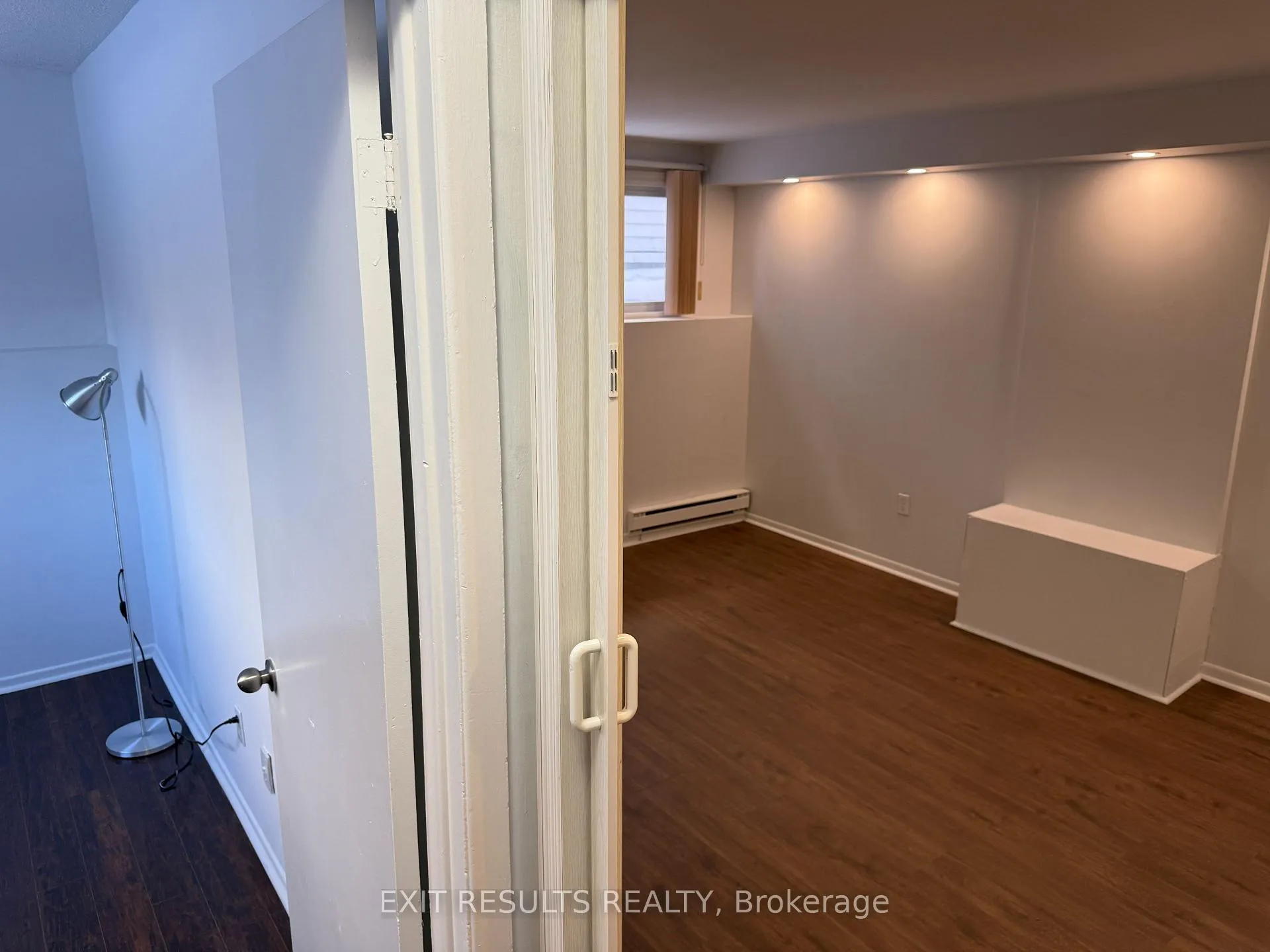 Photo 41 of 25H Banner Road, Ottawa, Sheahan Estates/Trend Village — HOMEH