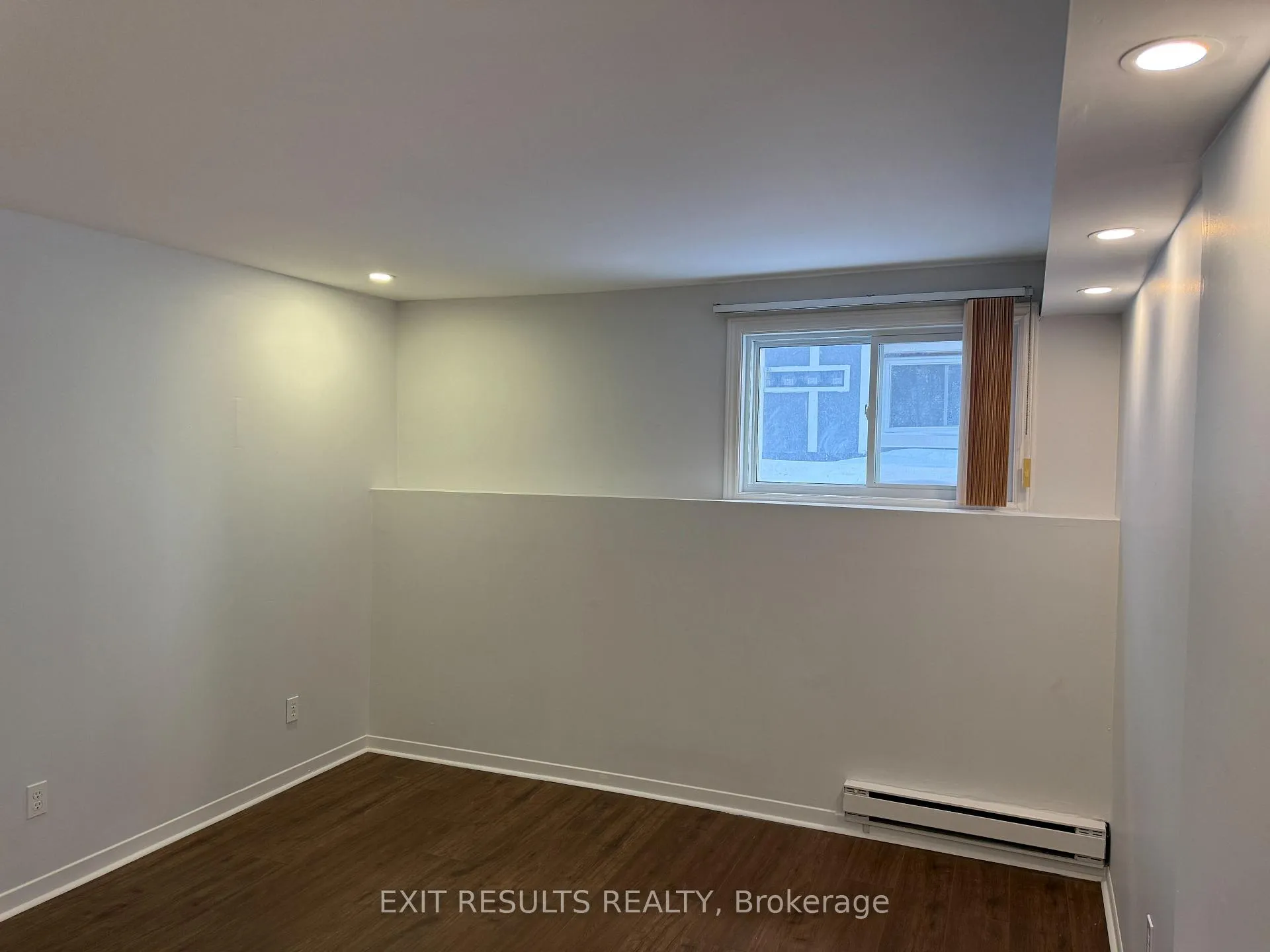 Photo 43 of 25H Banner Road, Ottawa, Sheahan Estates/Trend Village — HOMEH