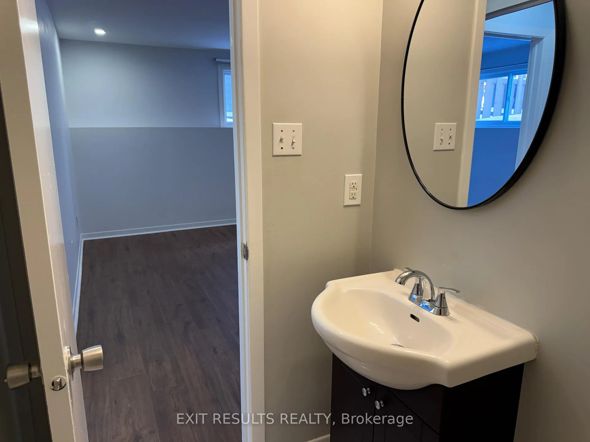 Photo 46 of 25H Banner Road, Ottawa, Sheahan Estates/Trend Village — HOMEH