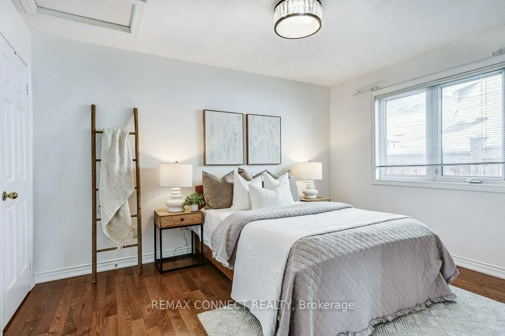 Photo 35 of 863 Deer Valley Drive, Oshawa, Northglen — HOMEH