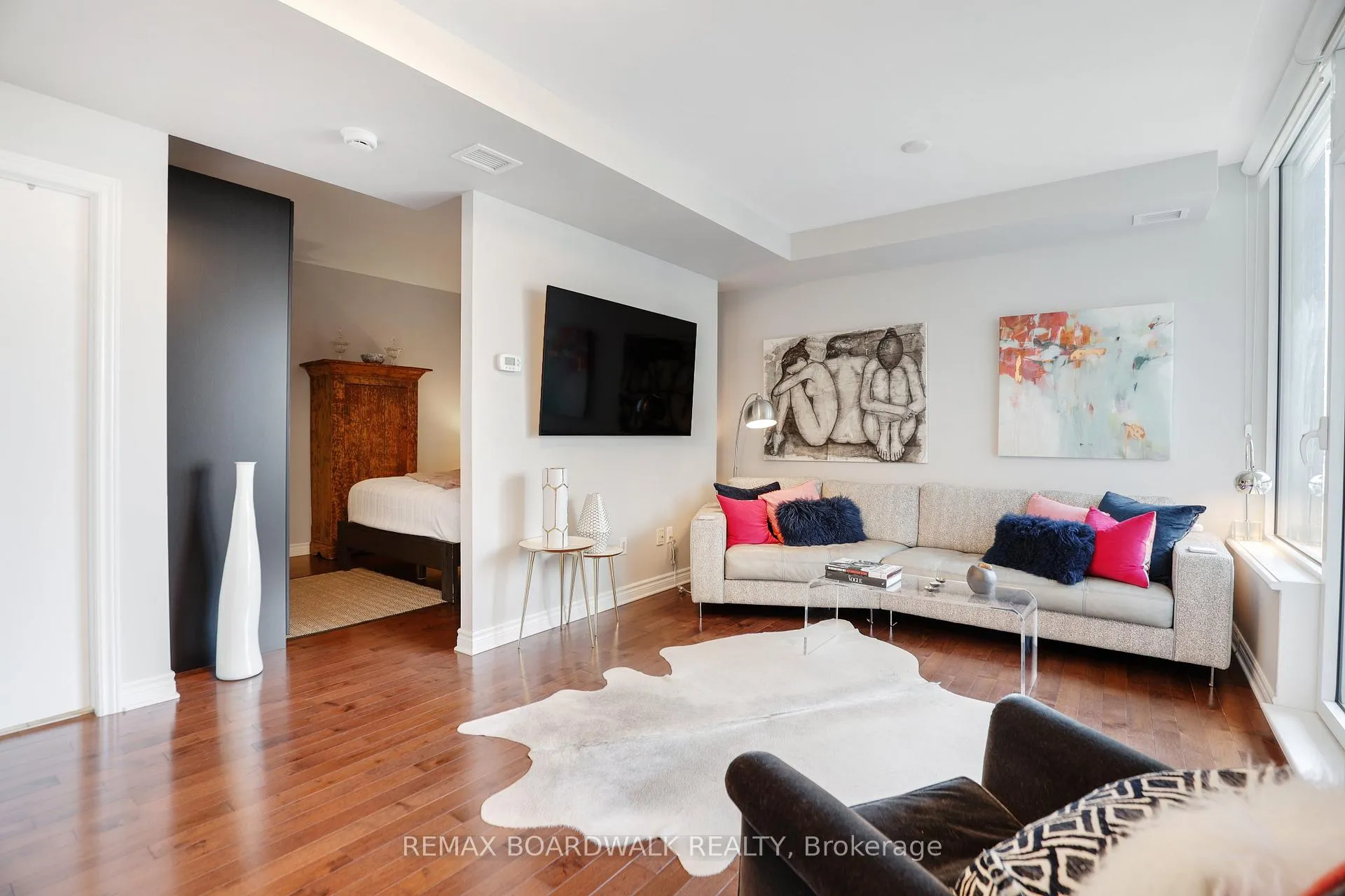 Photo 17 of Unit 407, 575 Byron Avenue, Ottawa, McKellar/Highland — HOMEH