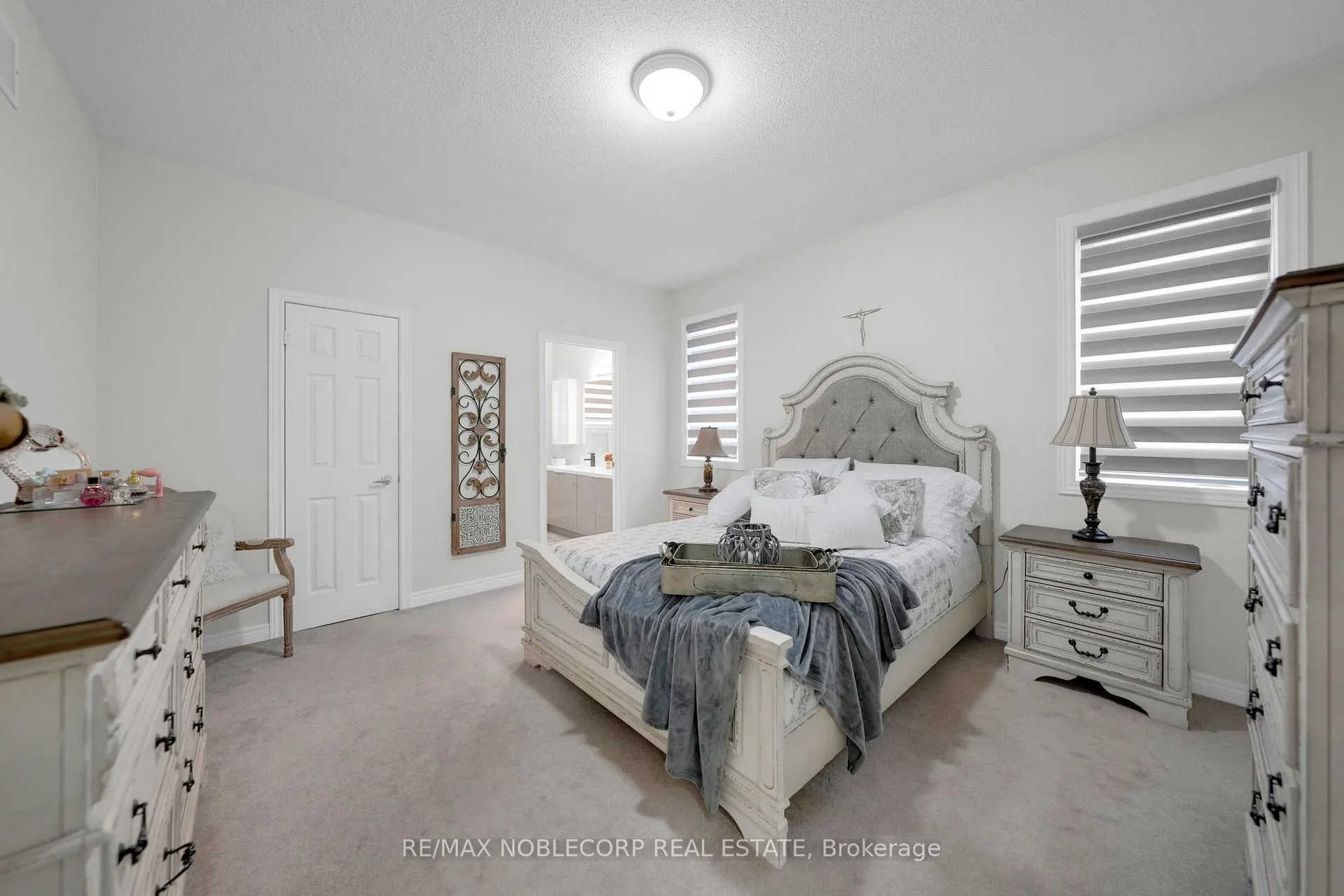 Photo 16 of 14 Willard Hunt Court, King, Schomberg — HOMEH