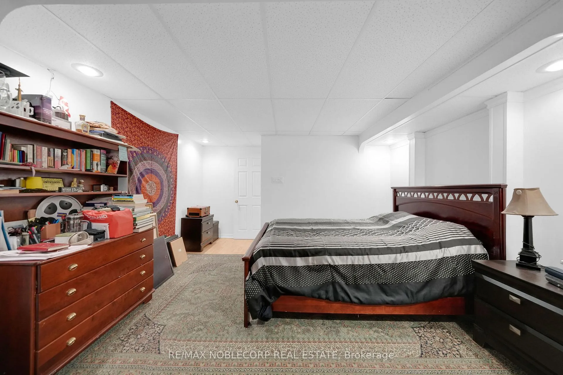 Photo 35 of 14 Willard Hunt Court, King, Schomberg — HOMEH