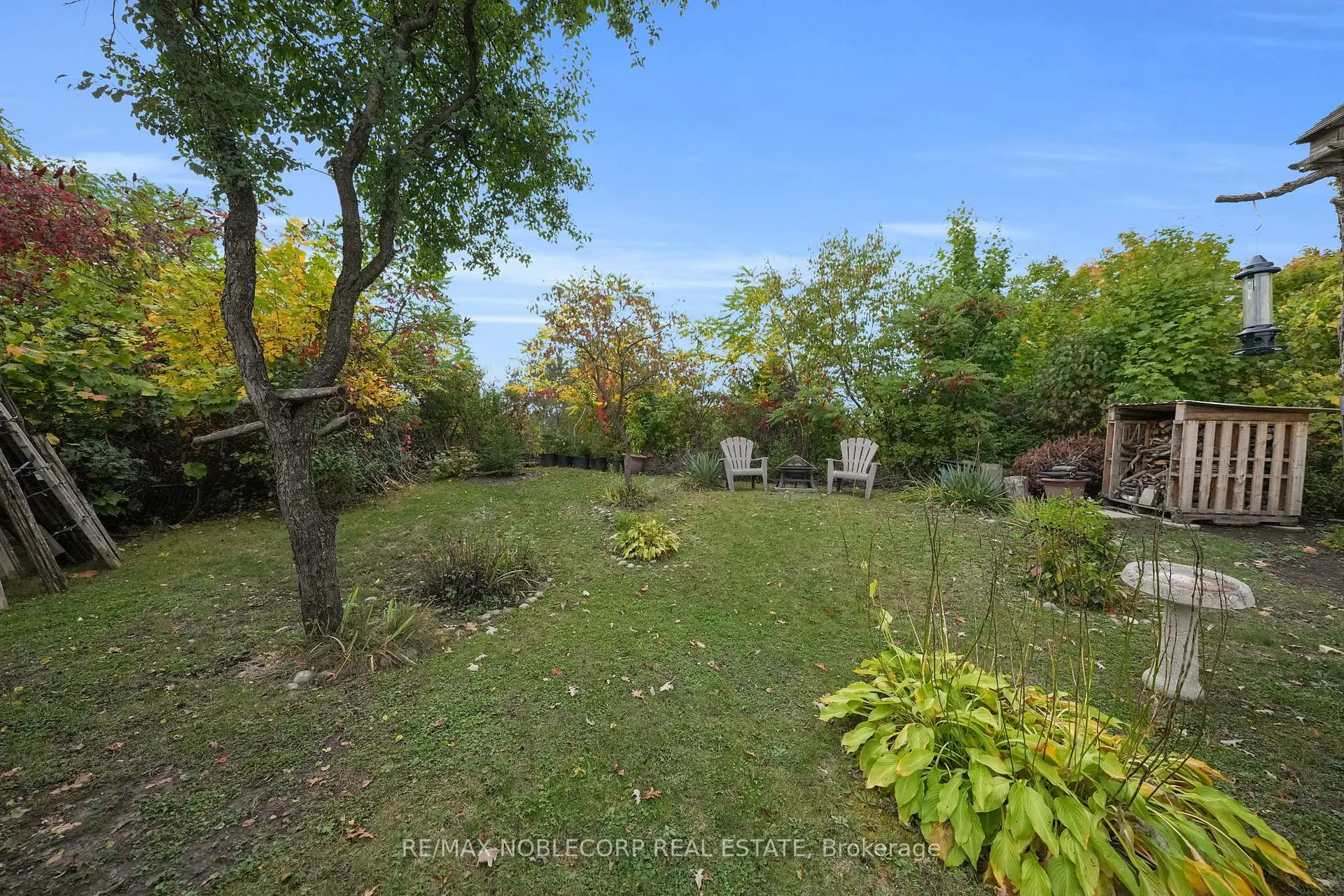 Photo 46 of 14 Willard Hunt Court, King, Schomberg — HOMEH