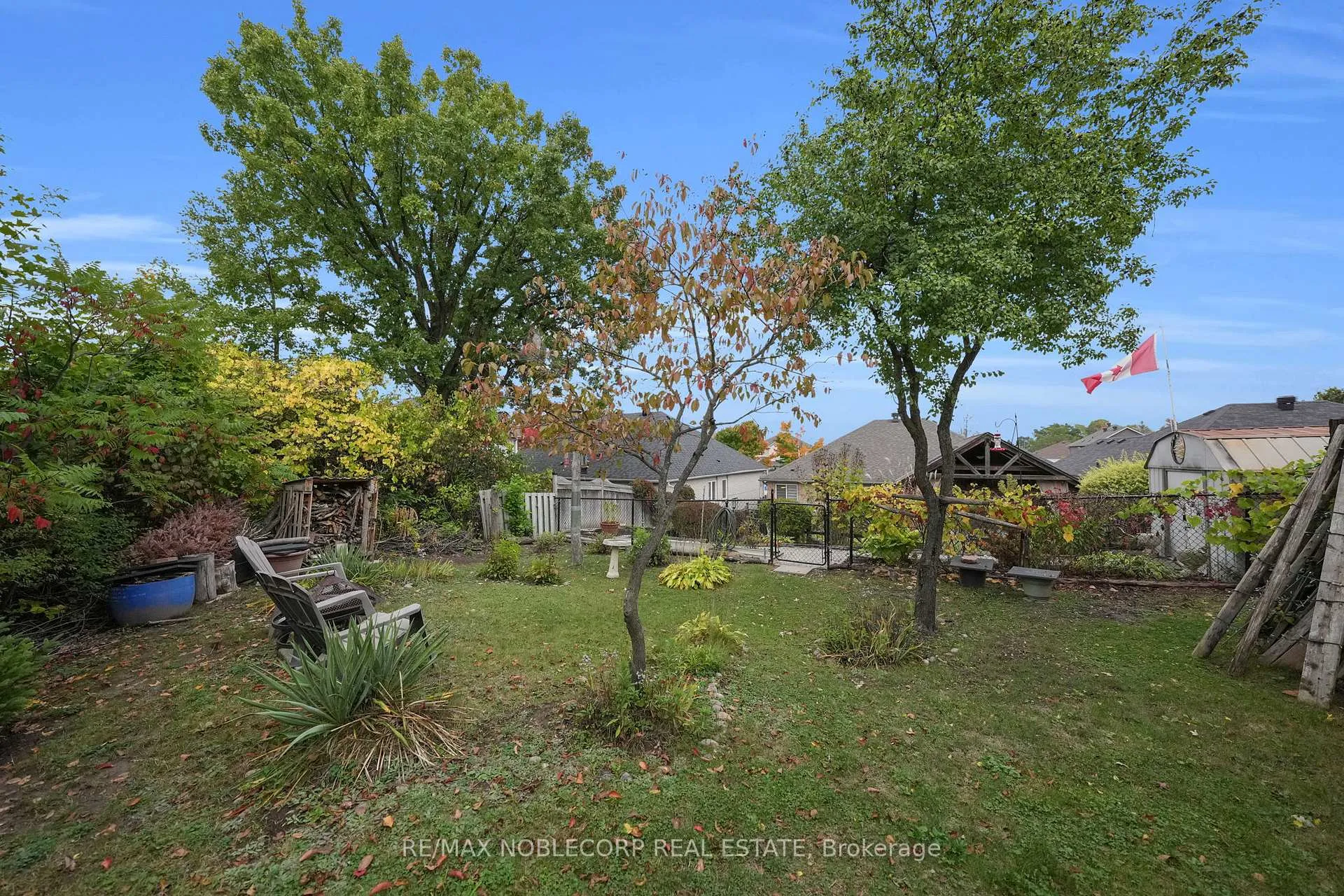 Photo 47 of 14 Willard Hunt Court, King, Schomberg — HOMEH