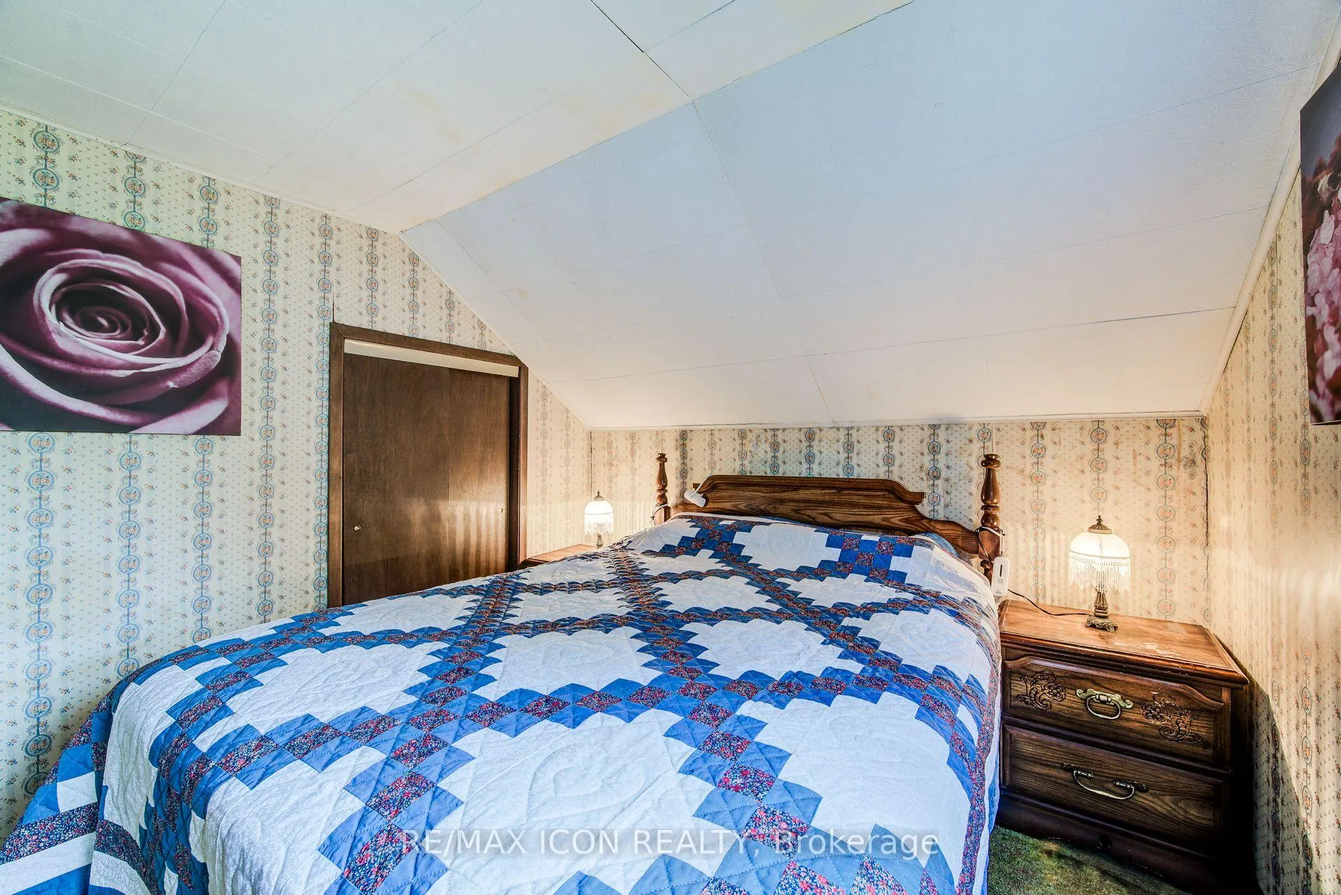 Photo 26 of 1301 Lobsinger Line, Woolwich — HOMEH