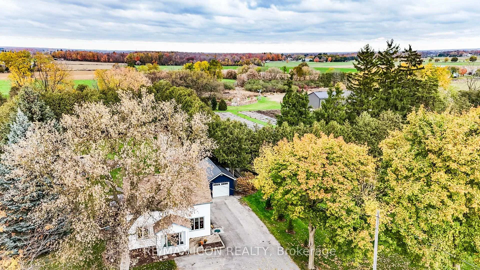 Photo 43 of 1301 Lobsinger Line, Woolwich — HOMEH