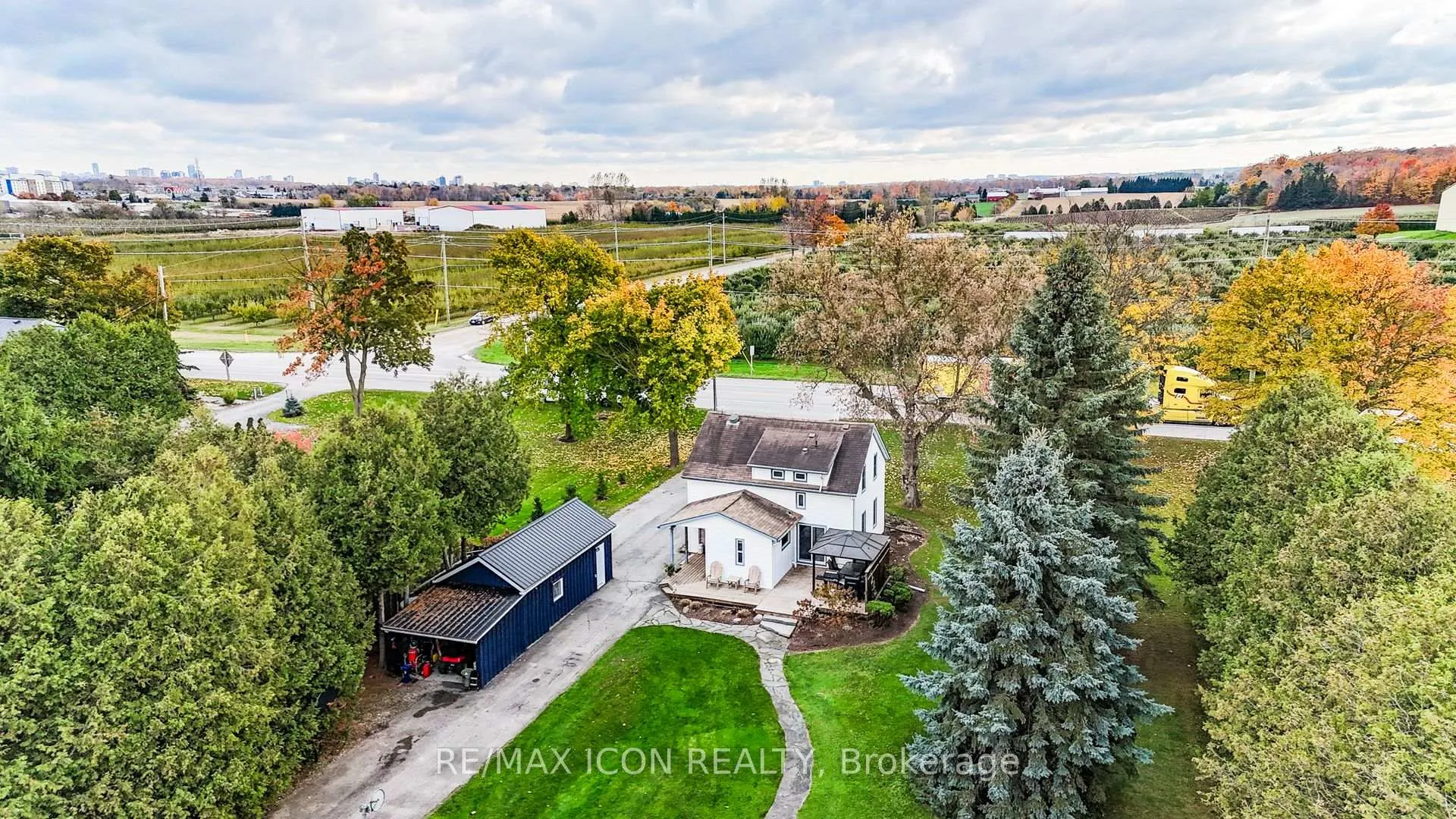 Photo 44 of 1301 Lobsinger Line, Woolwich — HOMEH