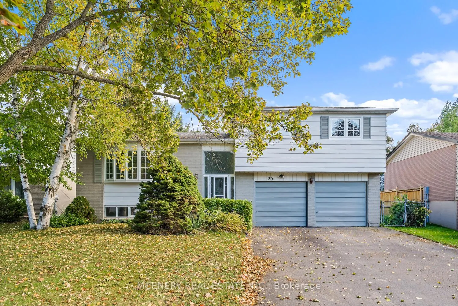 Photo 2 of 29 Tomwell Crescent E, Erin, Hillsburgh — HOMEH