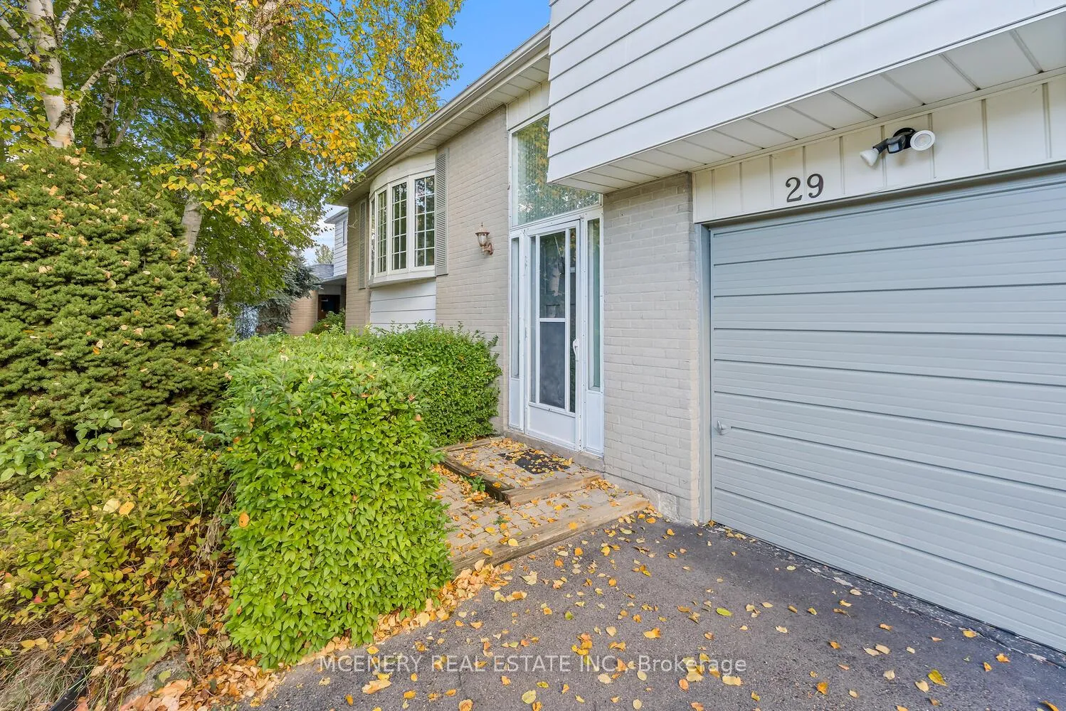 Photo 6 of 29 Tomwell Crescent E, Erin, Hillsburgh — HOMEH