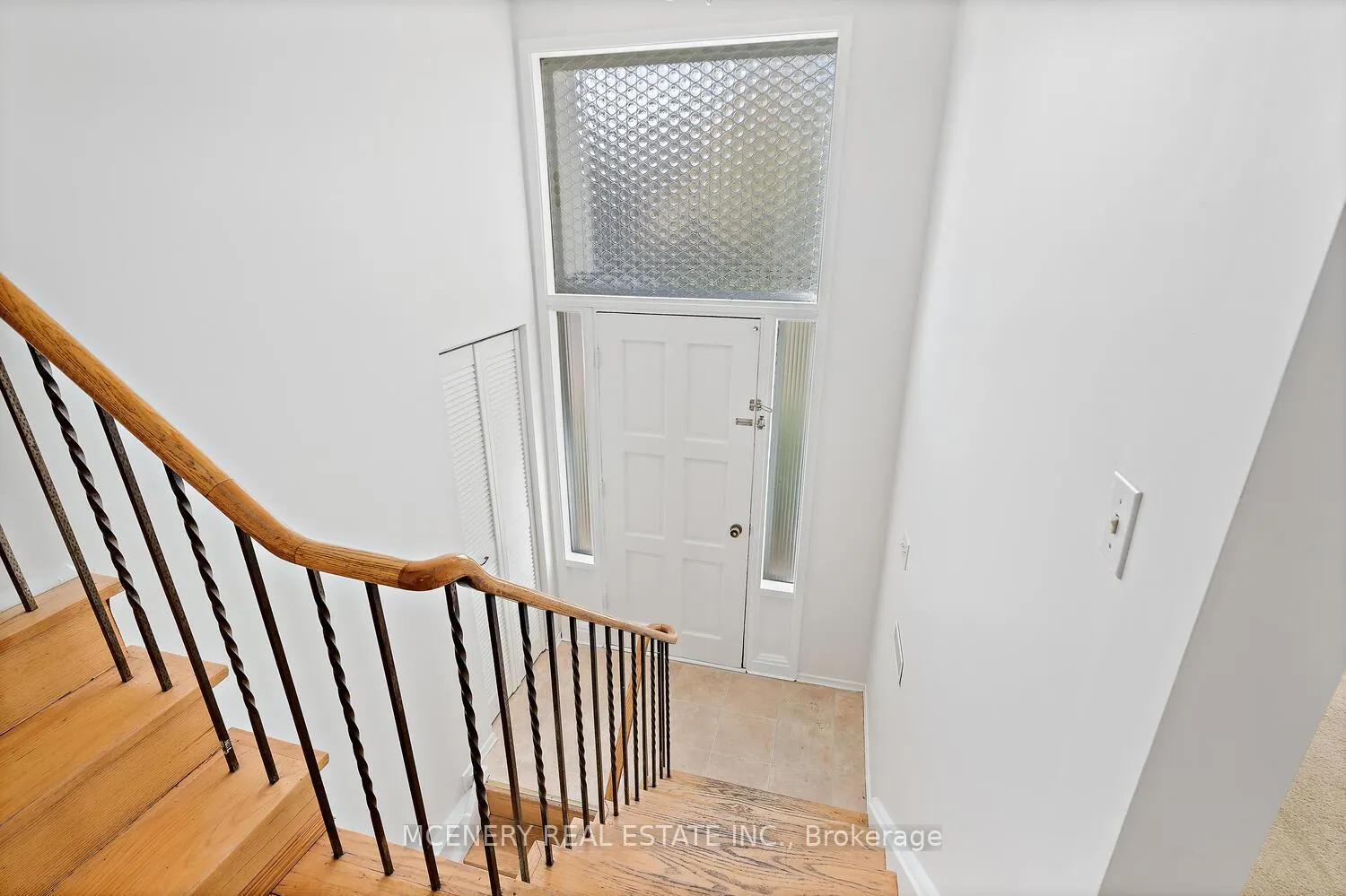 Photo 7 of 29 Tomwell Crescent E, Erin, Hillsburgh — HOMEH