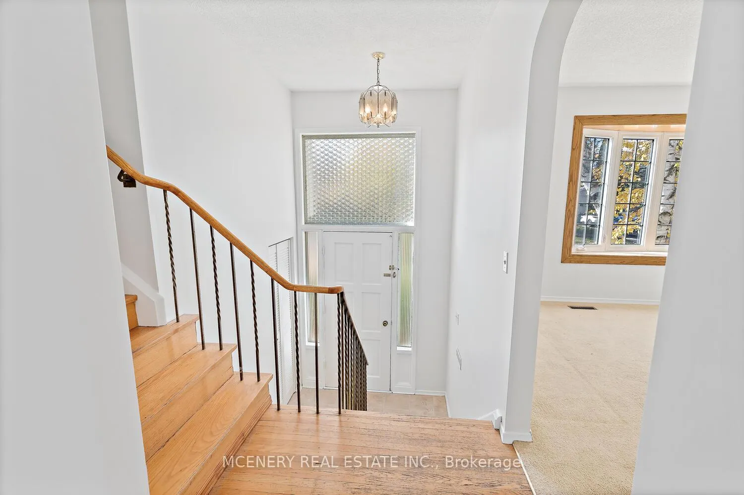 Photo 8 of 29 Tomwell Crescent E, Erin, Hillsburgh — HOMEH
