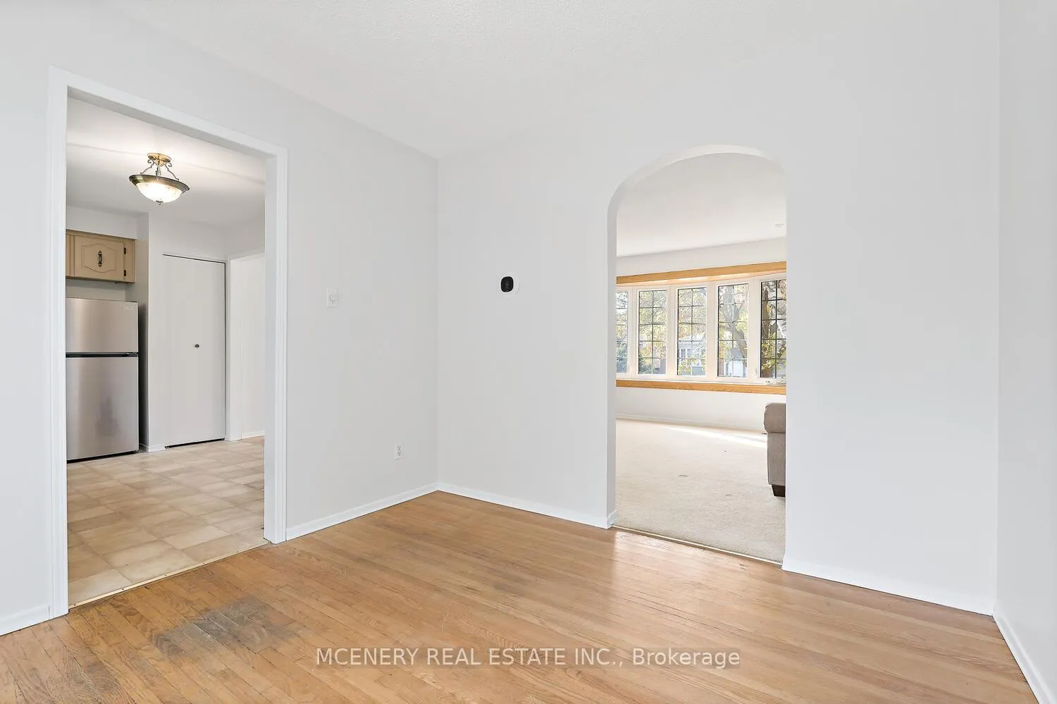 Photo 13 of 29 Tomwell Crescent E, Erin, Hillsburgh — HOMEH