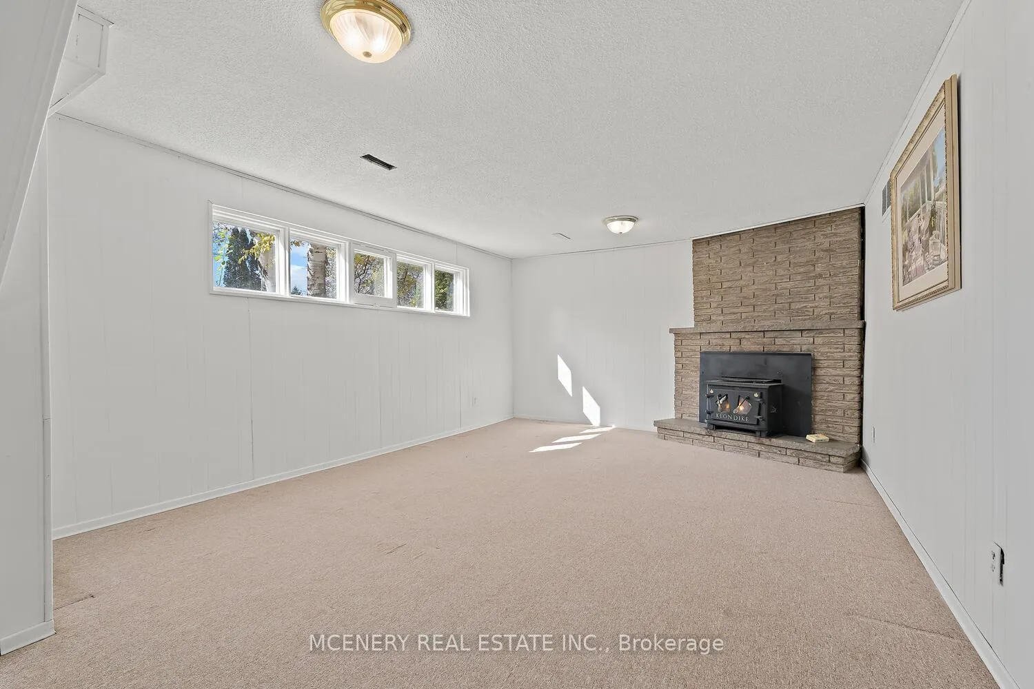 Photo 26 of 29 Tomwell Crescent E, Erin, Hillsburgh — HOMEH
